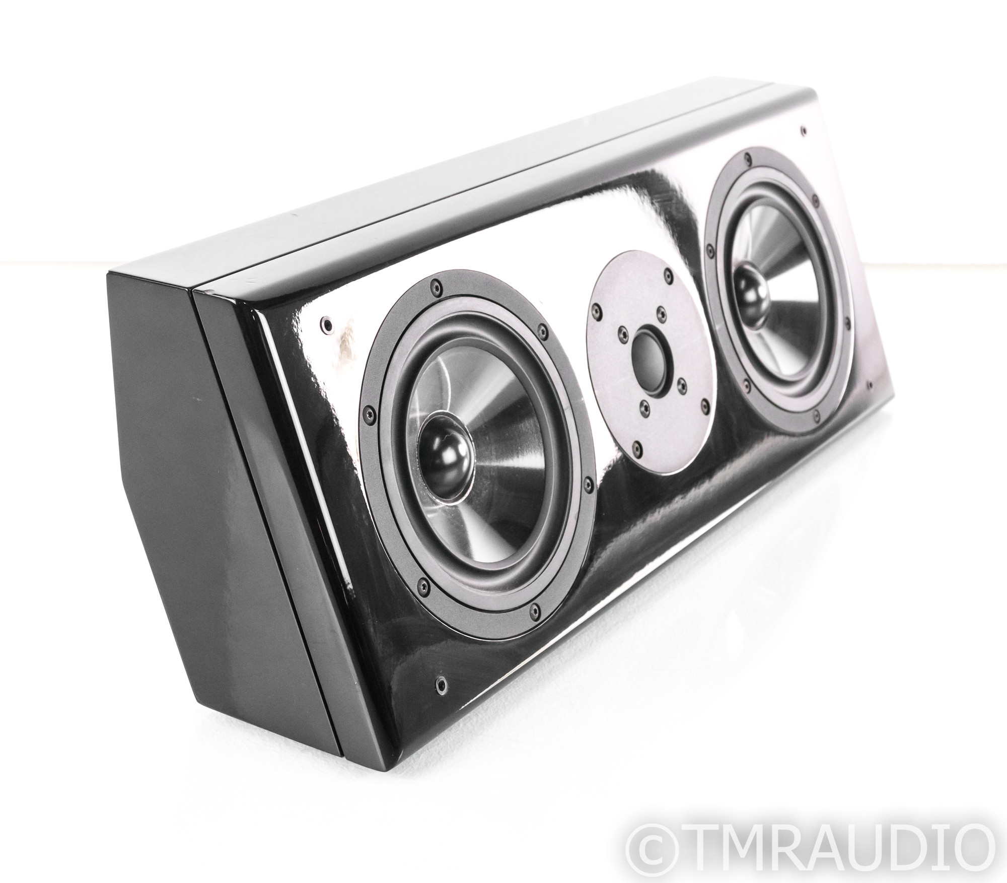 vienna acoustics bookshelf speakers