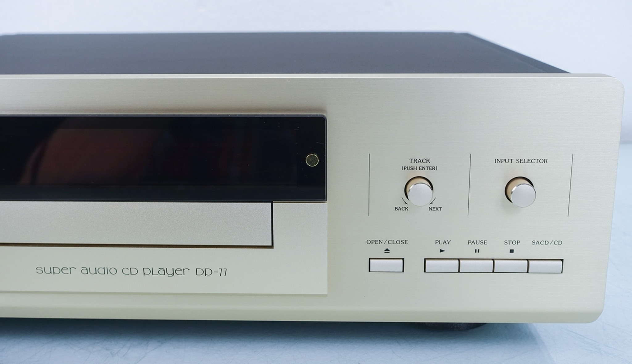 Accuphase DP-77 SACD / CD Player in Factory Box