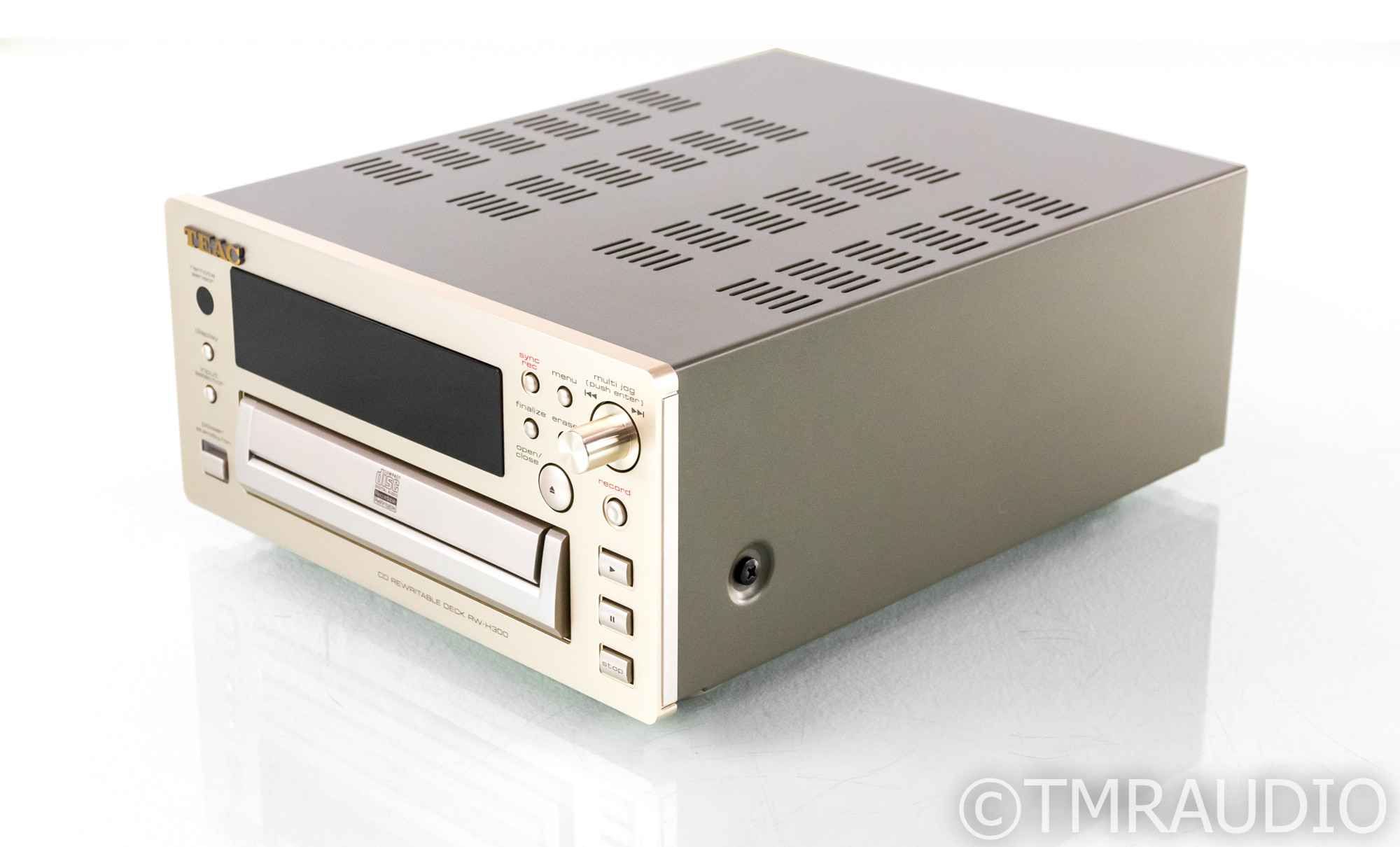 ティアック、ダブルデッキCDレコーダ「RW-D280」のシルバーモデル