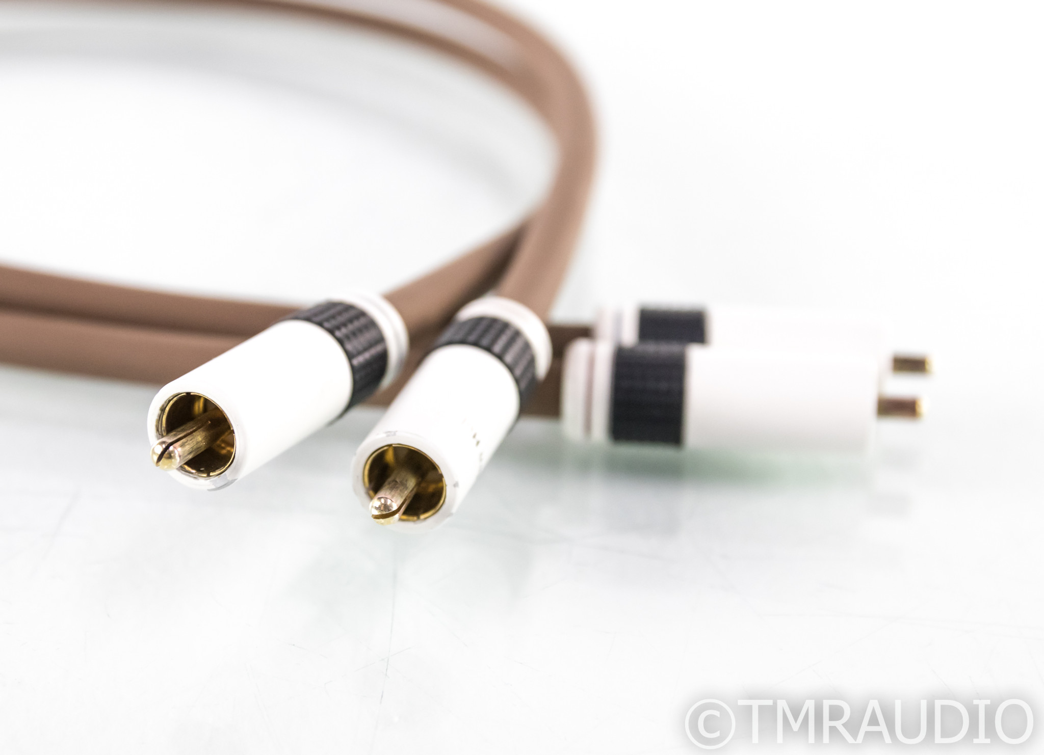 Van den Hul The Second RCA Cables; .6m Pair Interconnects