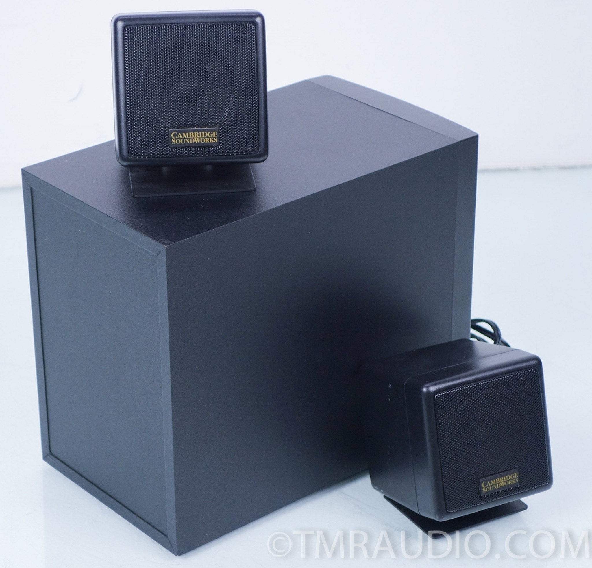 cambridge soundworks 5.1 surround sound speakers