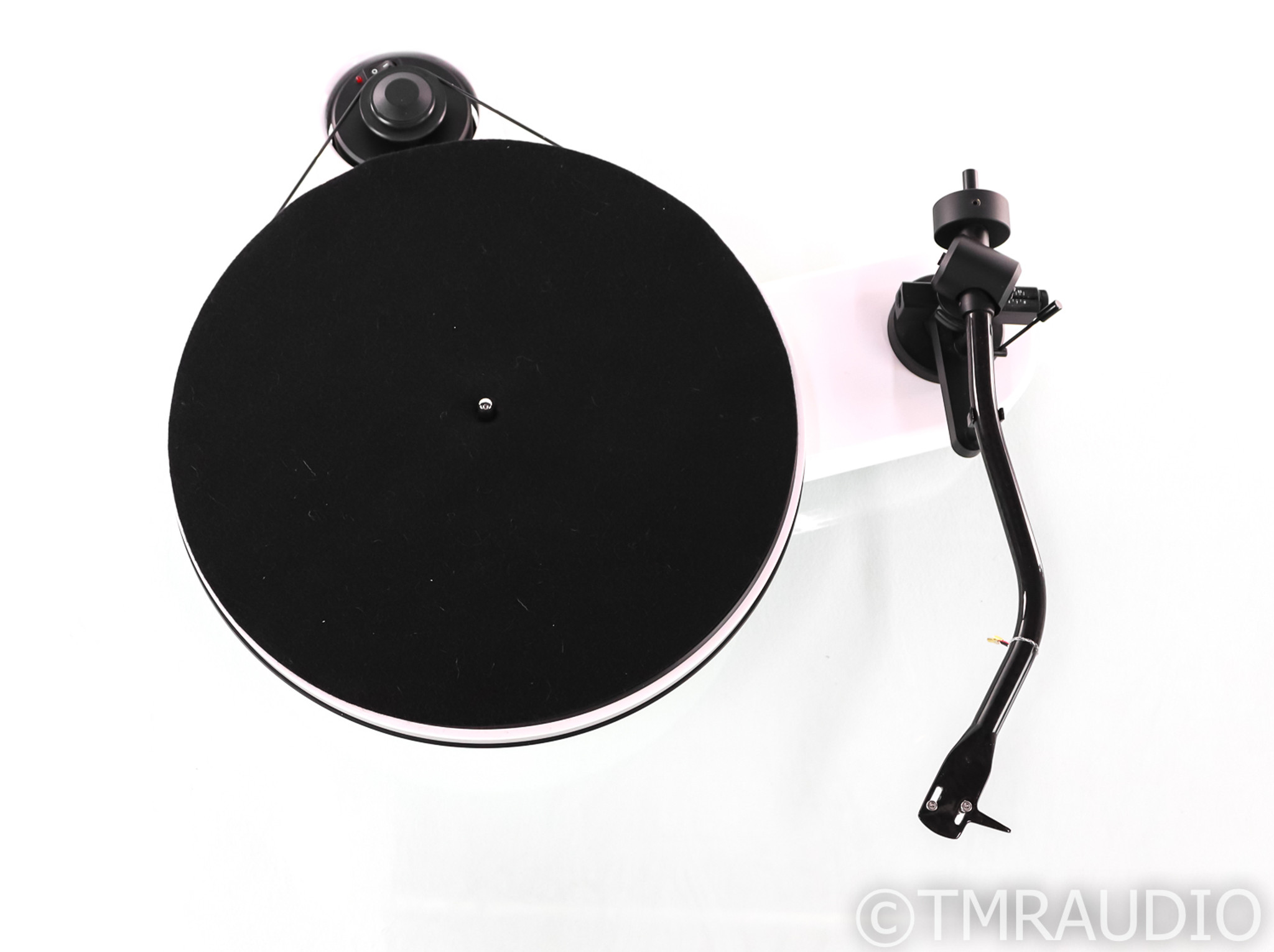 Pro-Ject RPM 3 Carbon Turntable - Audiotehnika