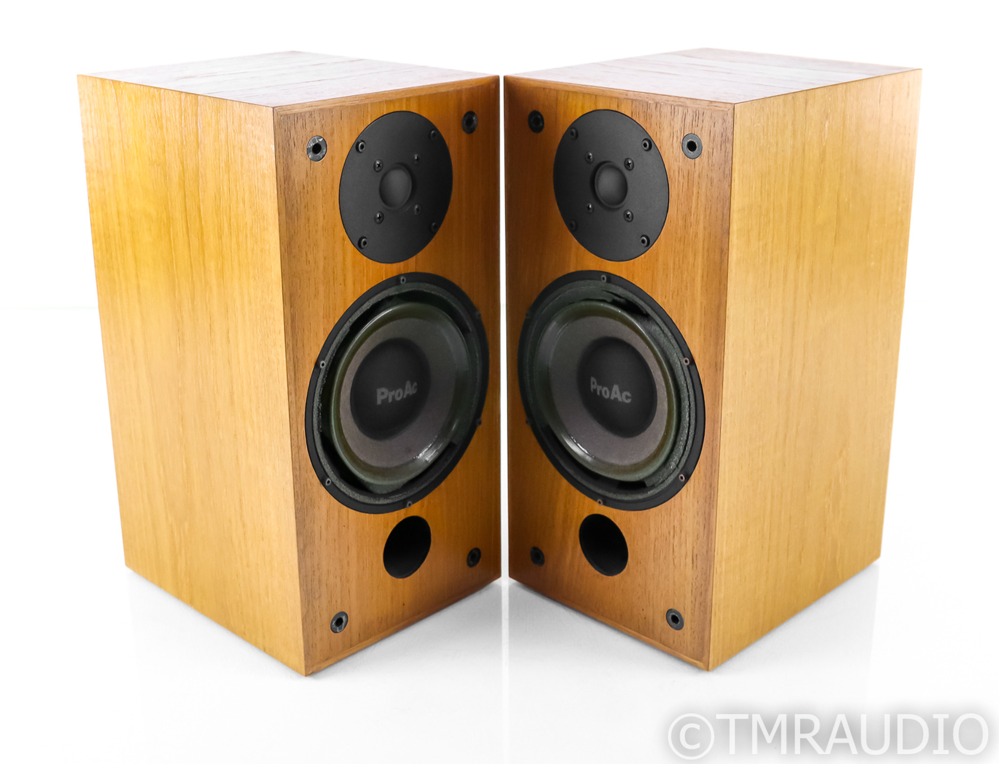 5.25 pro audio speakers