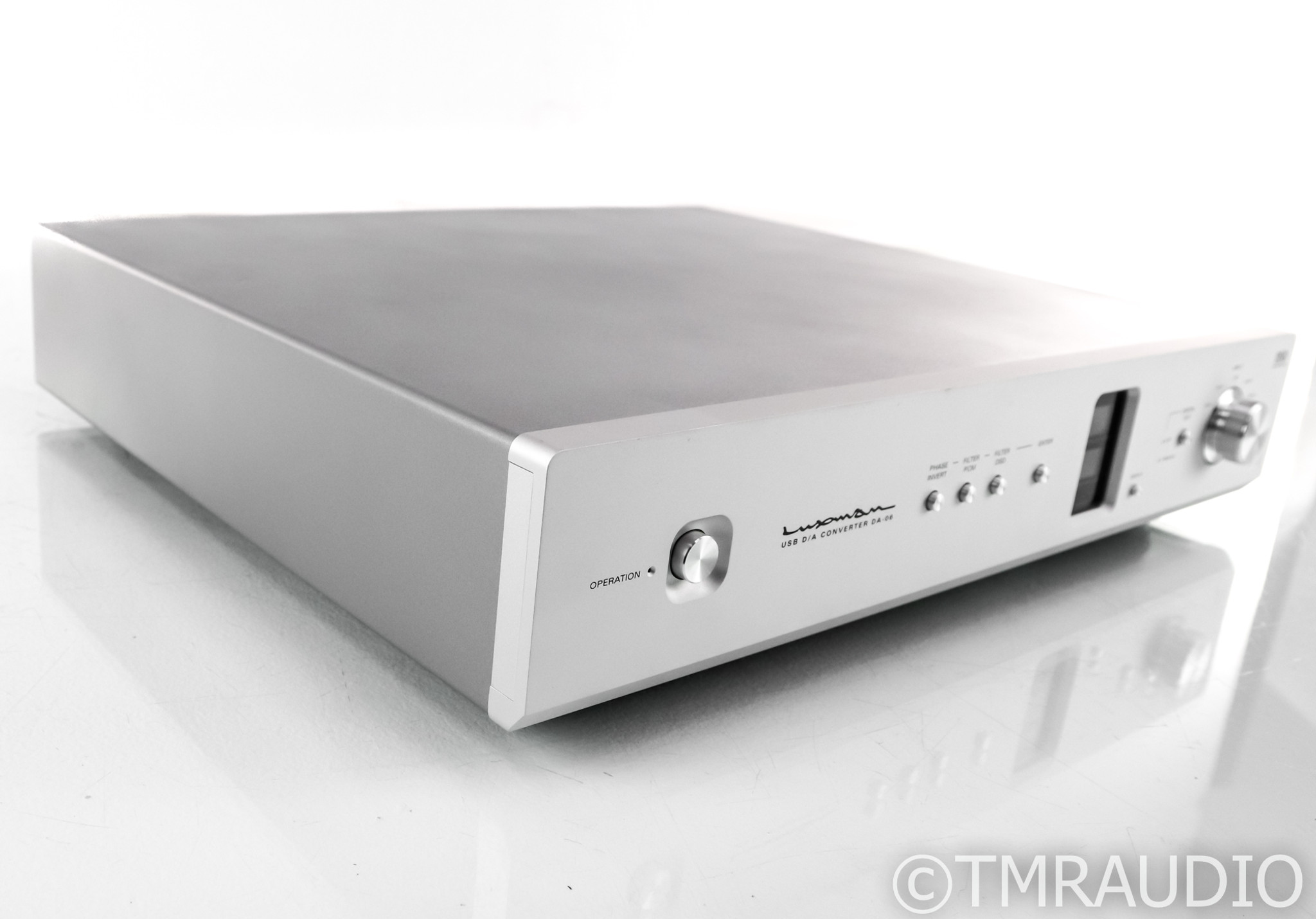 Luxman DA-06 USB DAC; DA06; D/A Converter - The Music Room