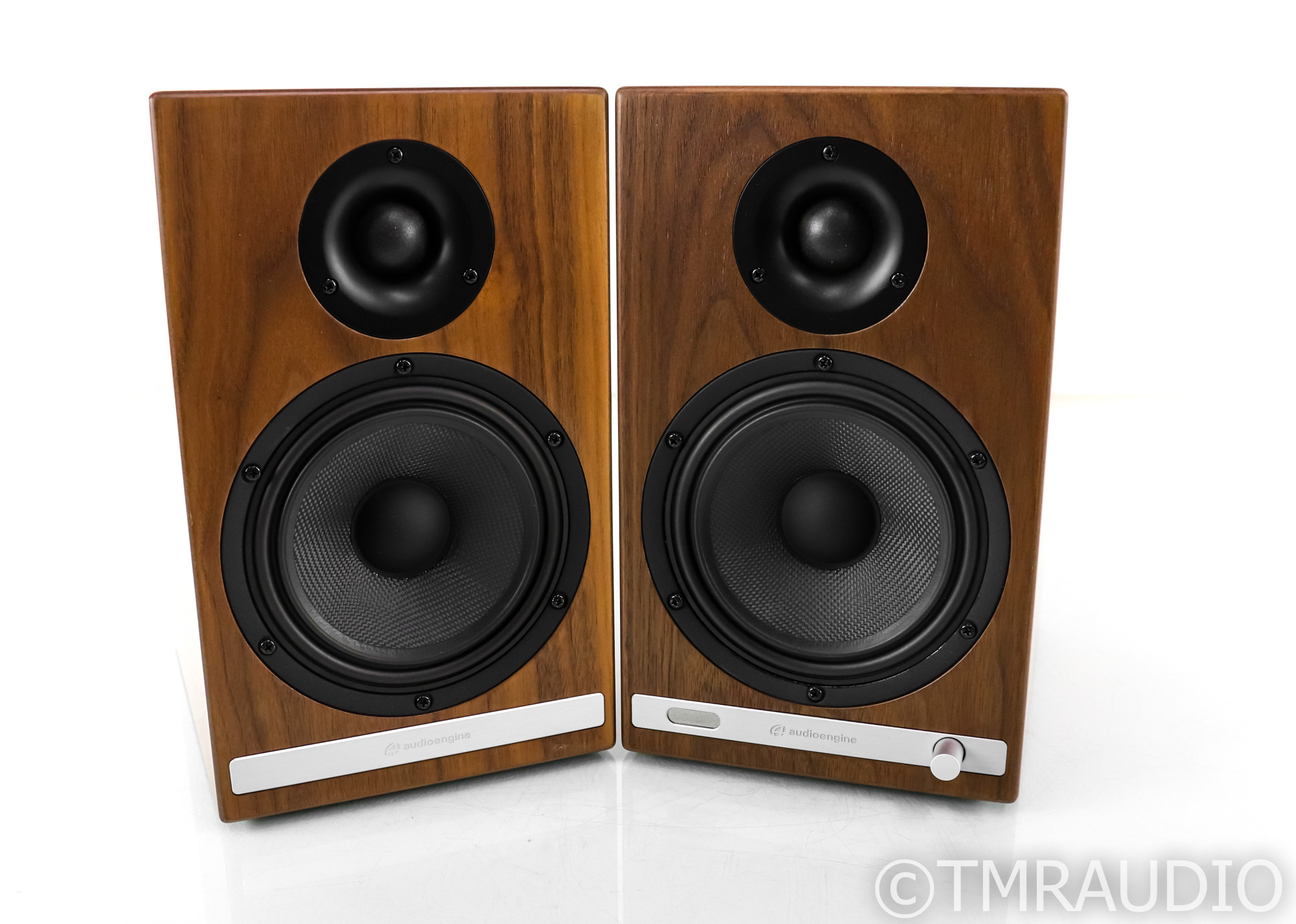 audioengine hd6 walnut