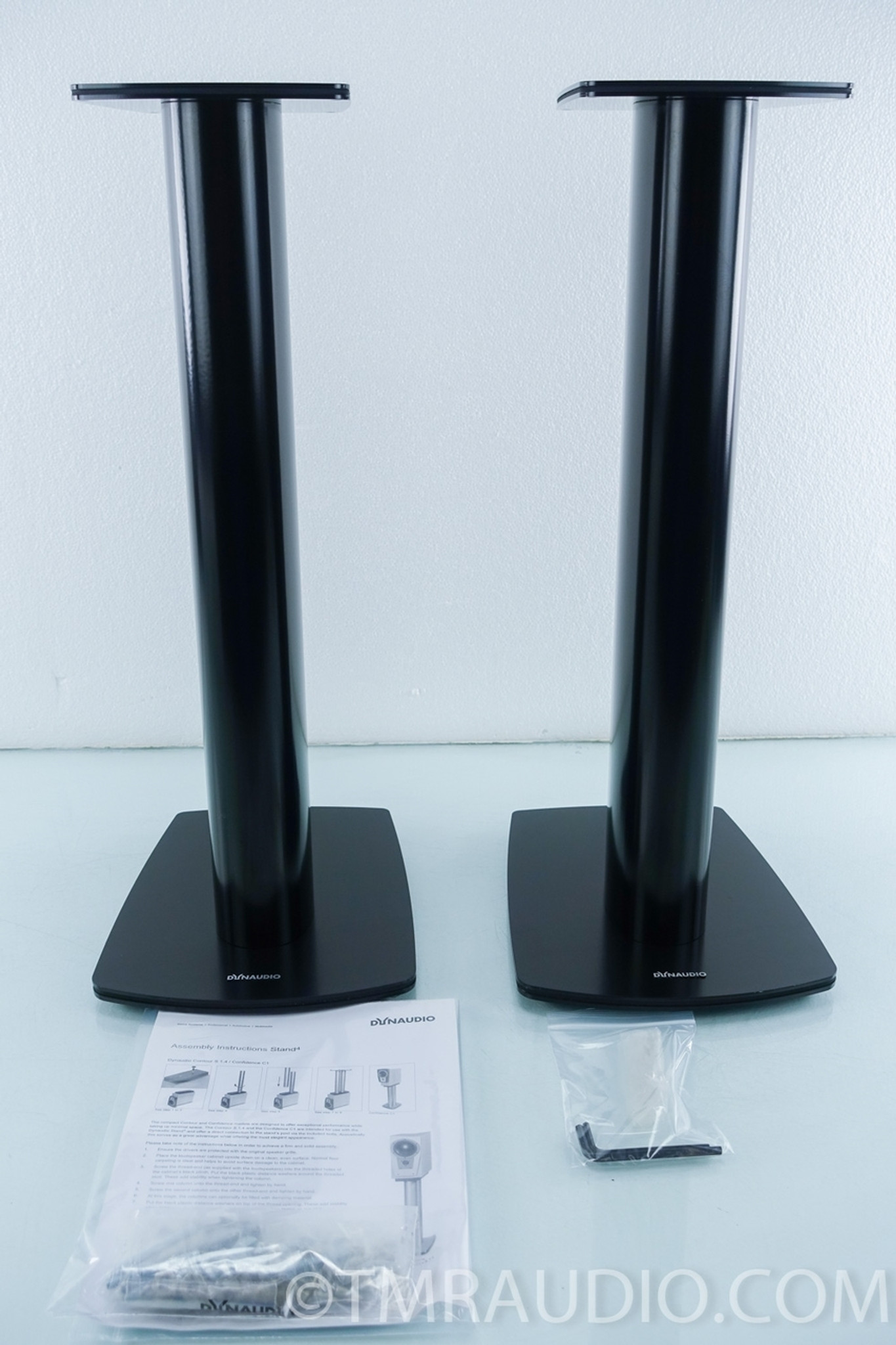 dynaudio speaker stand