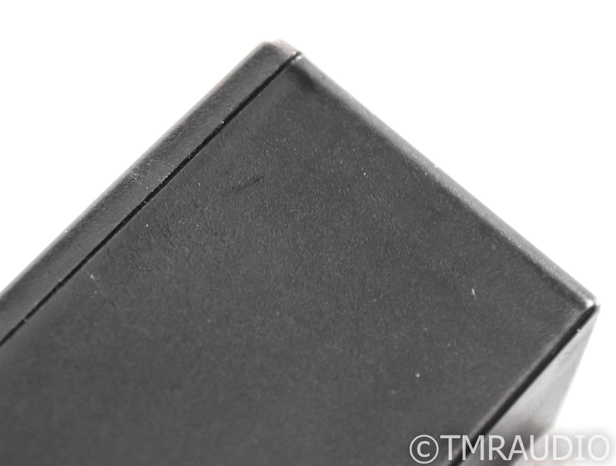 Adept Response aR1p AC Power Line Conditioner The Music Room