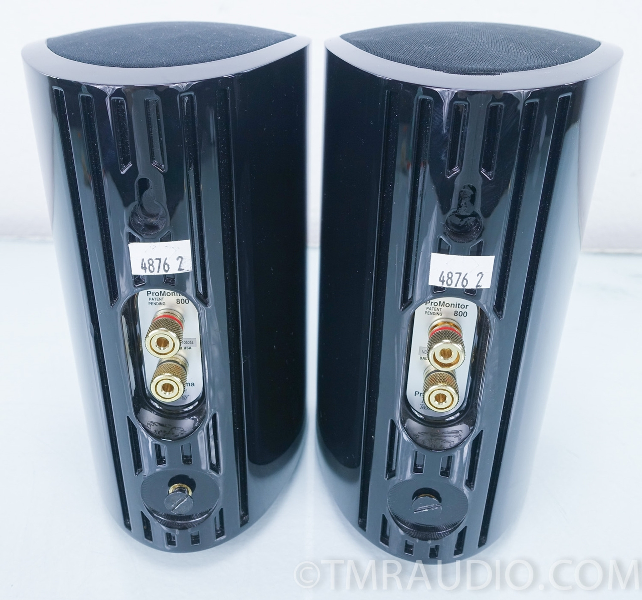 Definitive Technology Promonitor 800 Speakers Excellent Pair