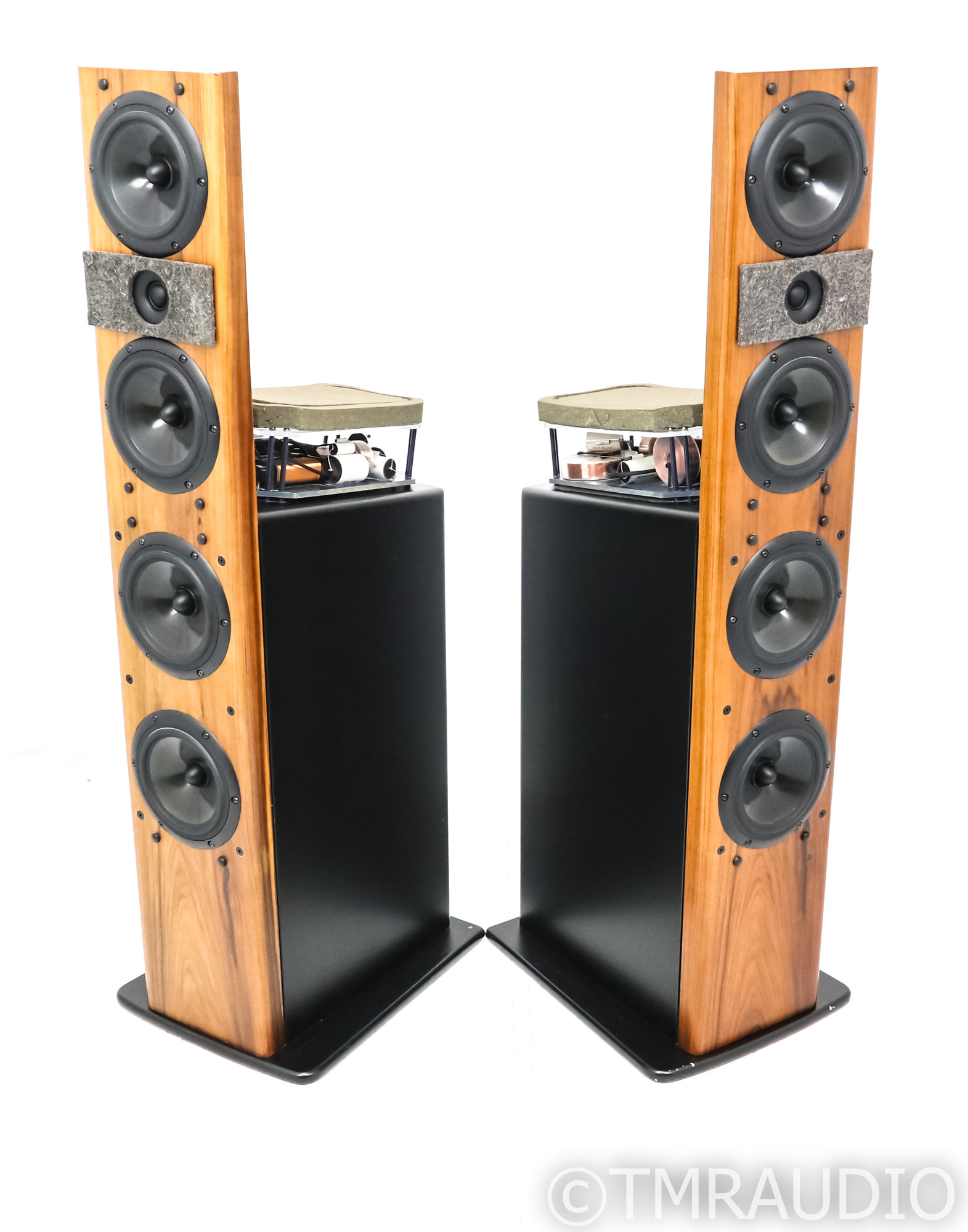 AV123 XStatik XVoce Floorstanding / Center Speakers; Walnut Set