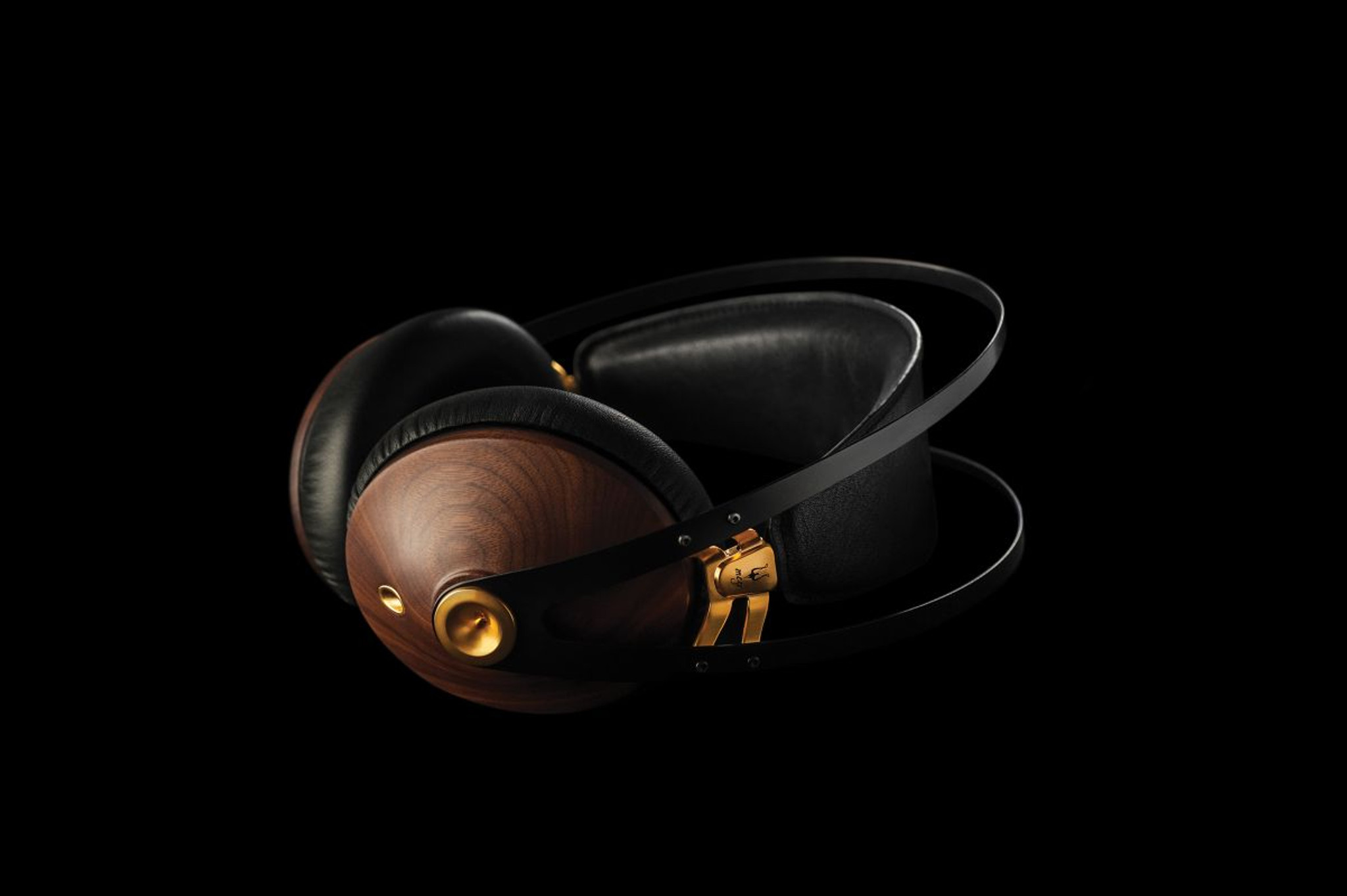オーディオ機器 ヘッドフォン Meze 99 Classics Headphones; Walnut Gold - The Music Room
