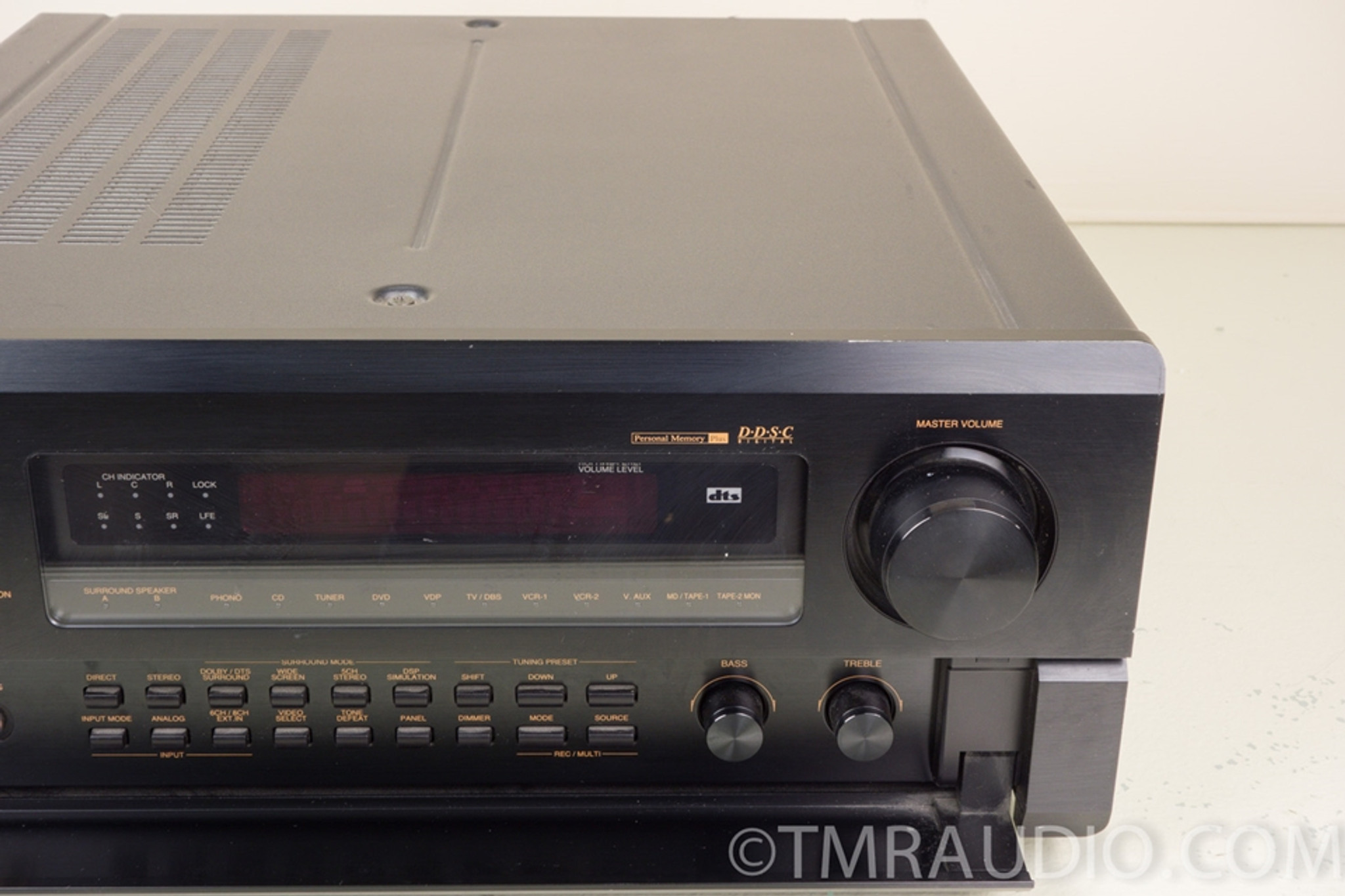 DENON DHT-5700 5.1チャンネルシステム DENON DHT-5700 5.1チャンネルシステム