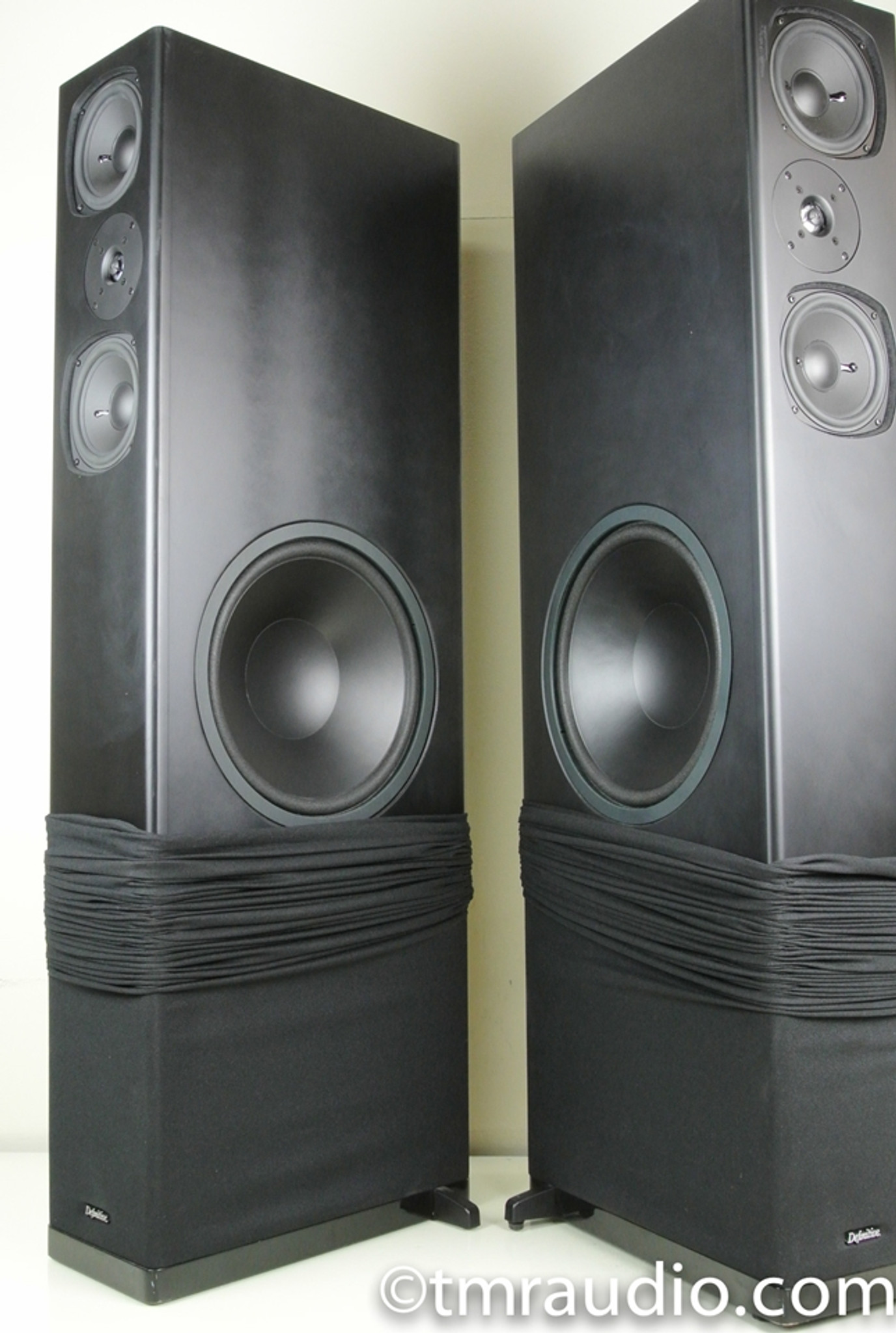 Definitive Technology BP-2002 Floor-standing Bipolar Powered Speakers