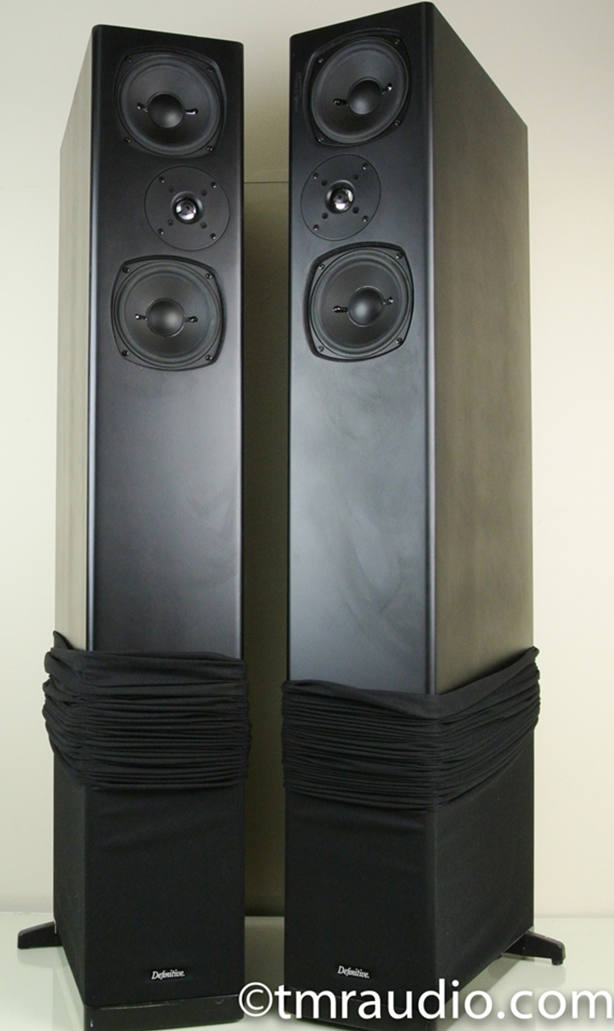 Definitive Technology BP-2002 Floor-standing Bipolar Powered Speakers