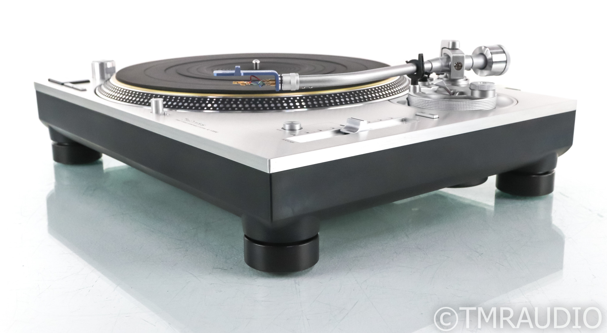 Technics - SL-1200GS Direct Drive Turntable