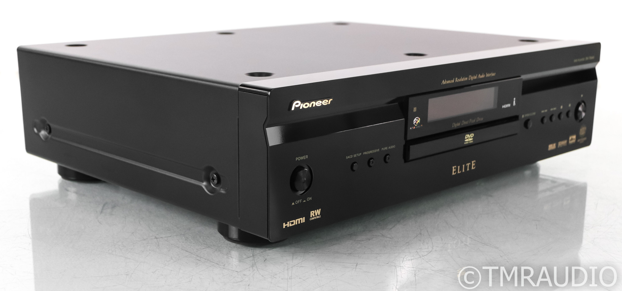 Pioneer DV-79 AVi DVD / SACD Player; DV79AVi; Black; Remote (No Coax Out)