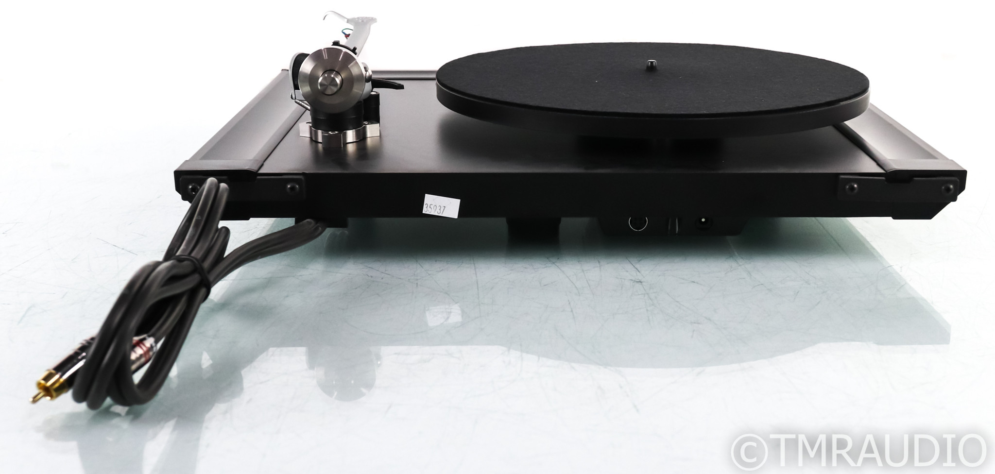 Rega Planar 5 Turntable; Black; P5 (No Cartridge)