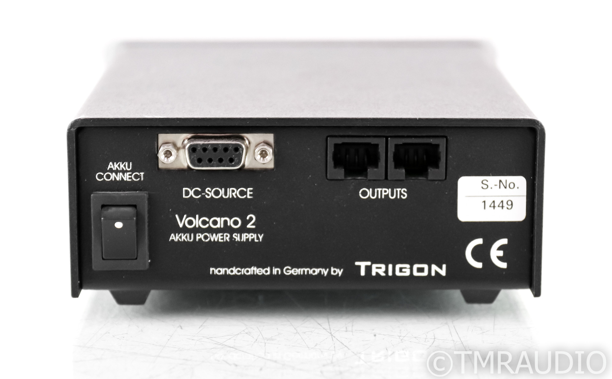 Trigon Vanguard II MM / MC Phono Preamplifier; Volcano II Power Supply