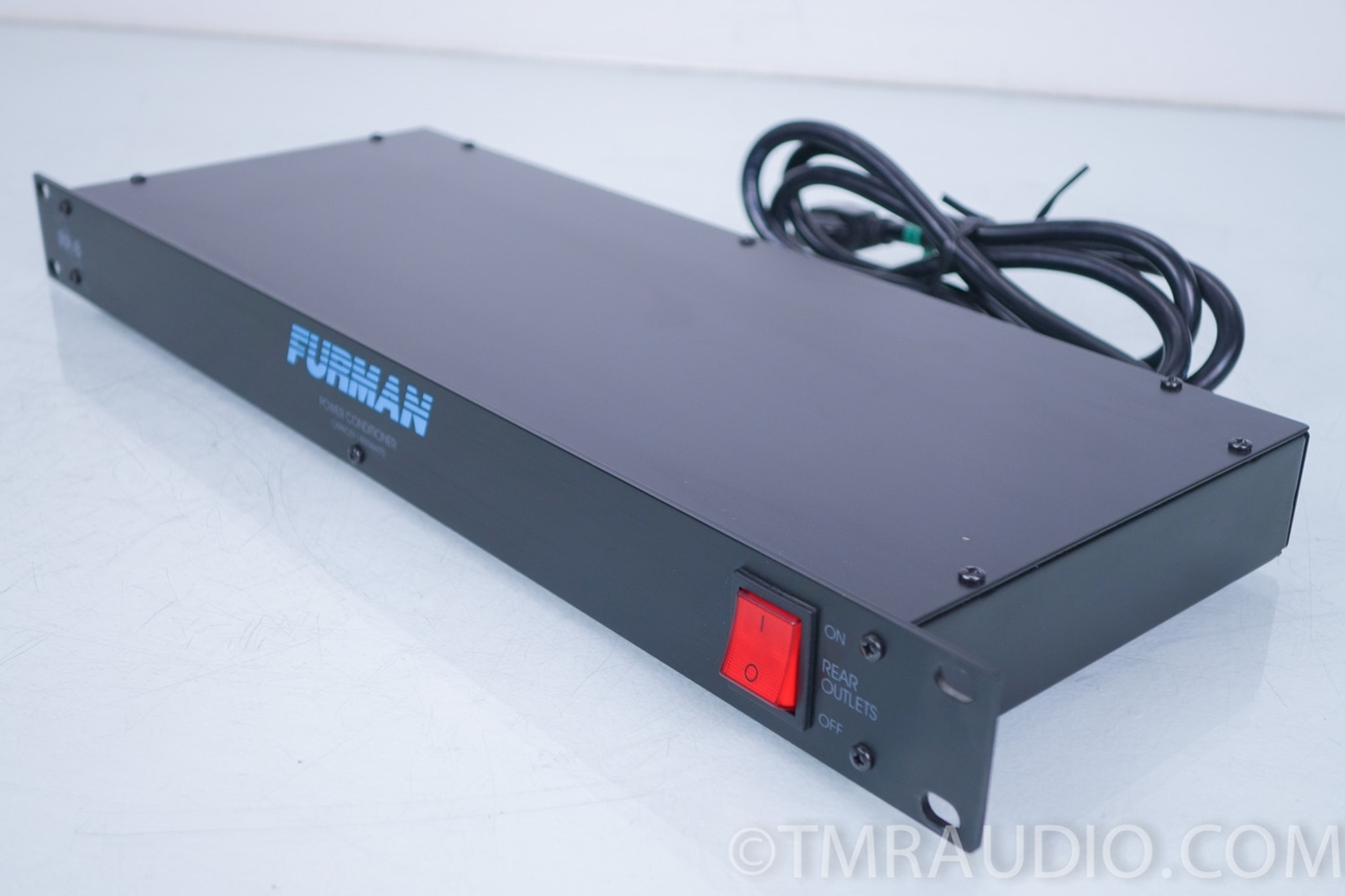 その他 FURMAN M-8X2 Furman M-8x2 Power line conditioner and surge protector at