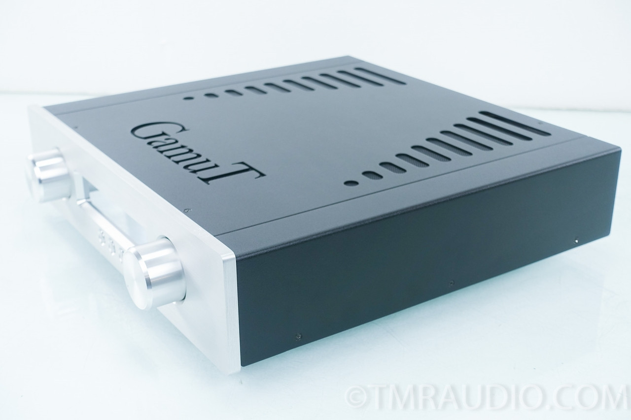 GamuT D3i Dual Mono Preamplifier (SOLD)