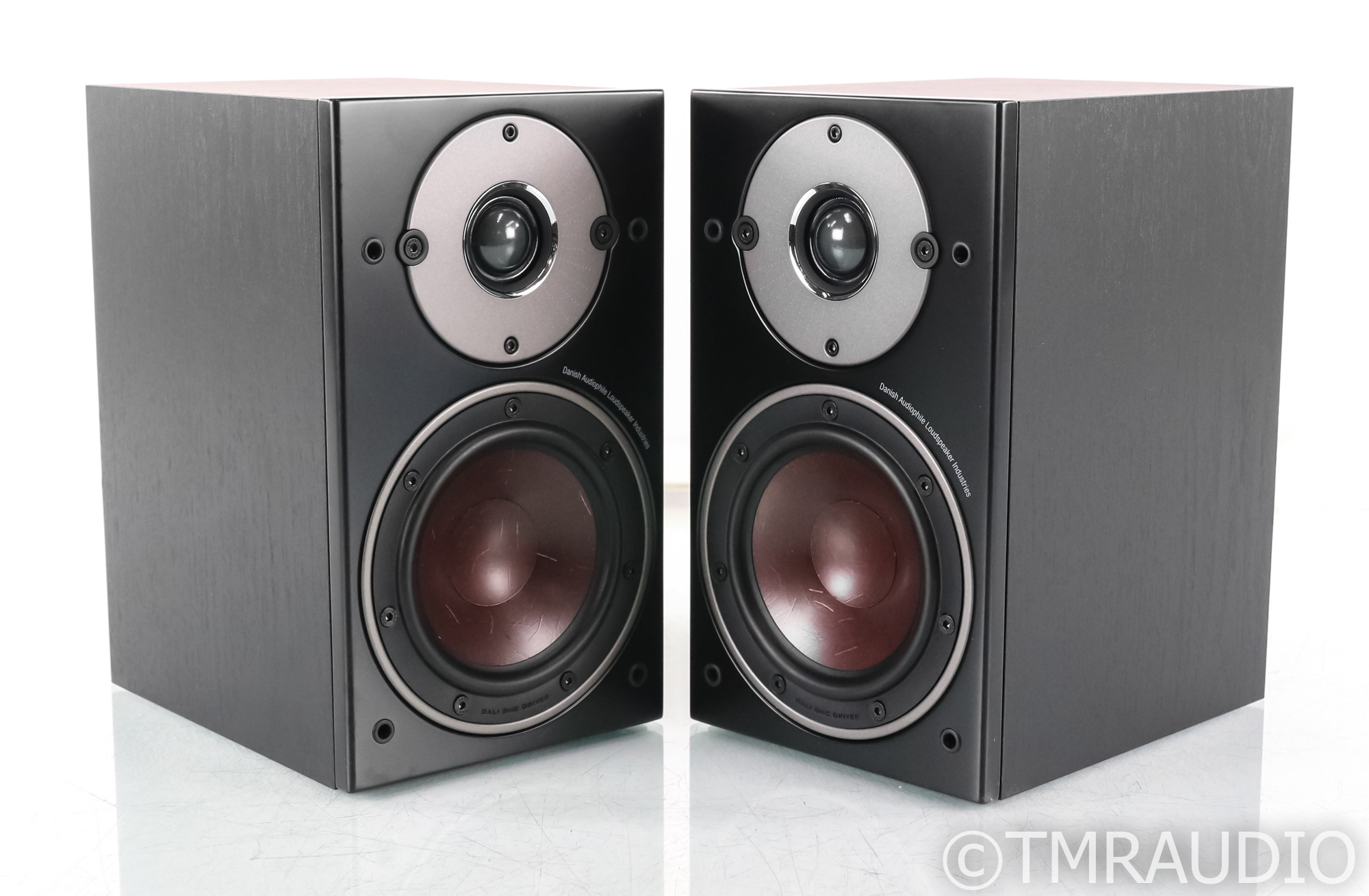 DALI Oberon 1 Bookshelf Speakers
