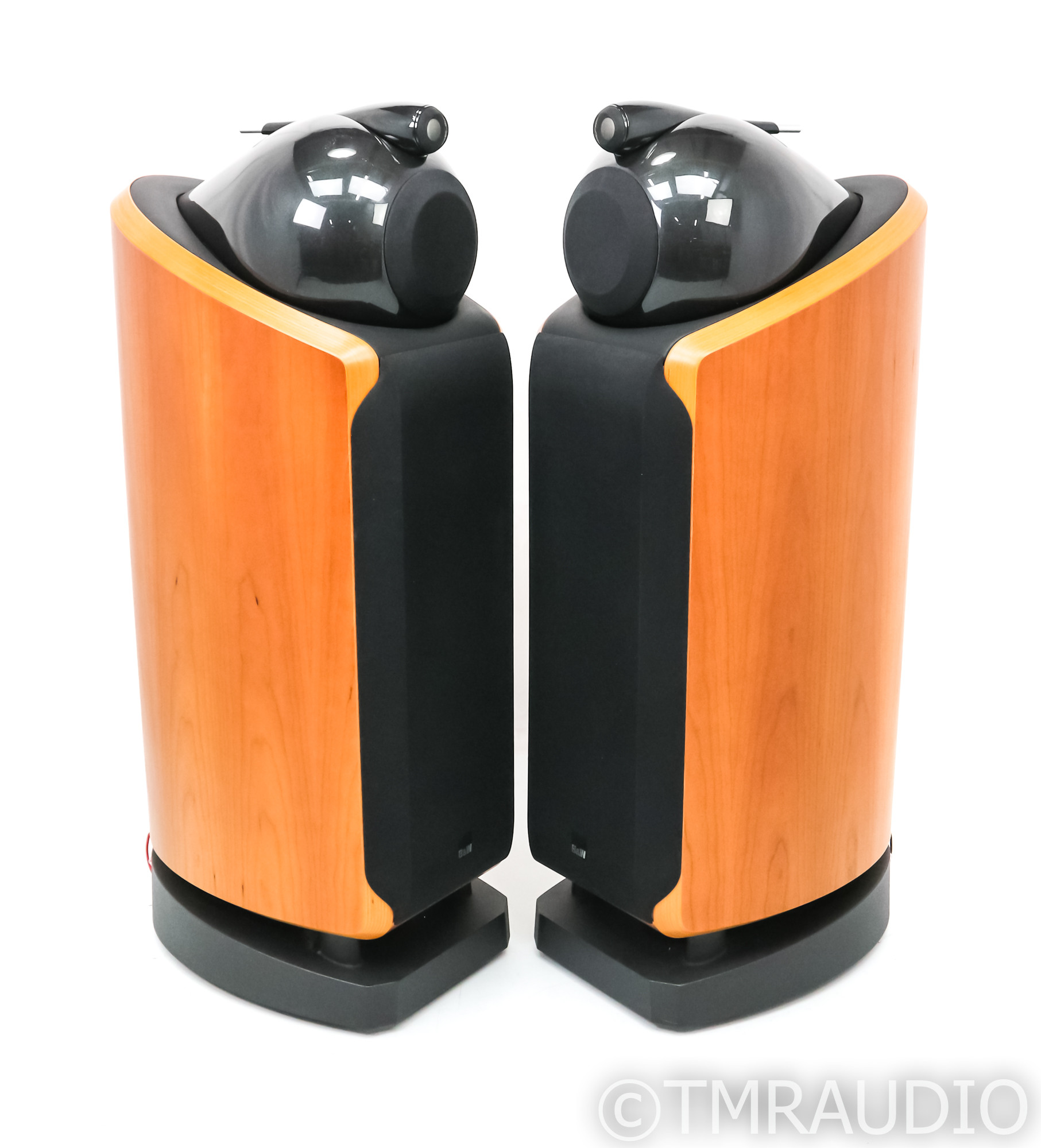 B&W 802D Floorstanding Speakers