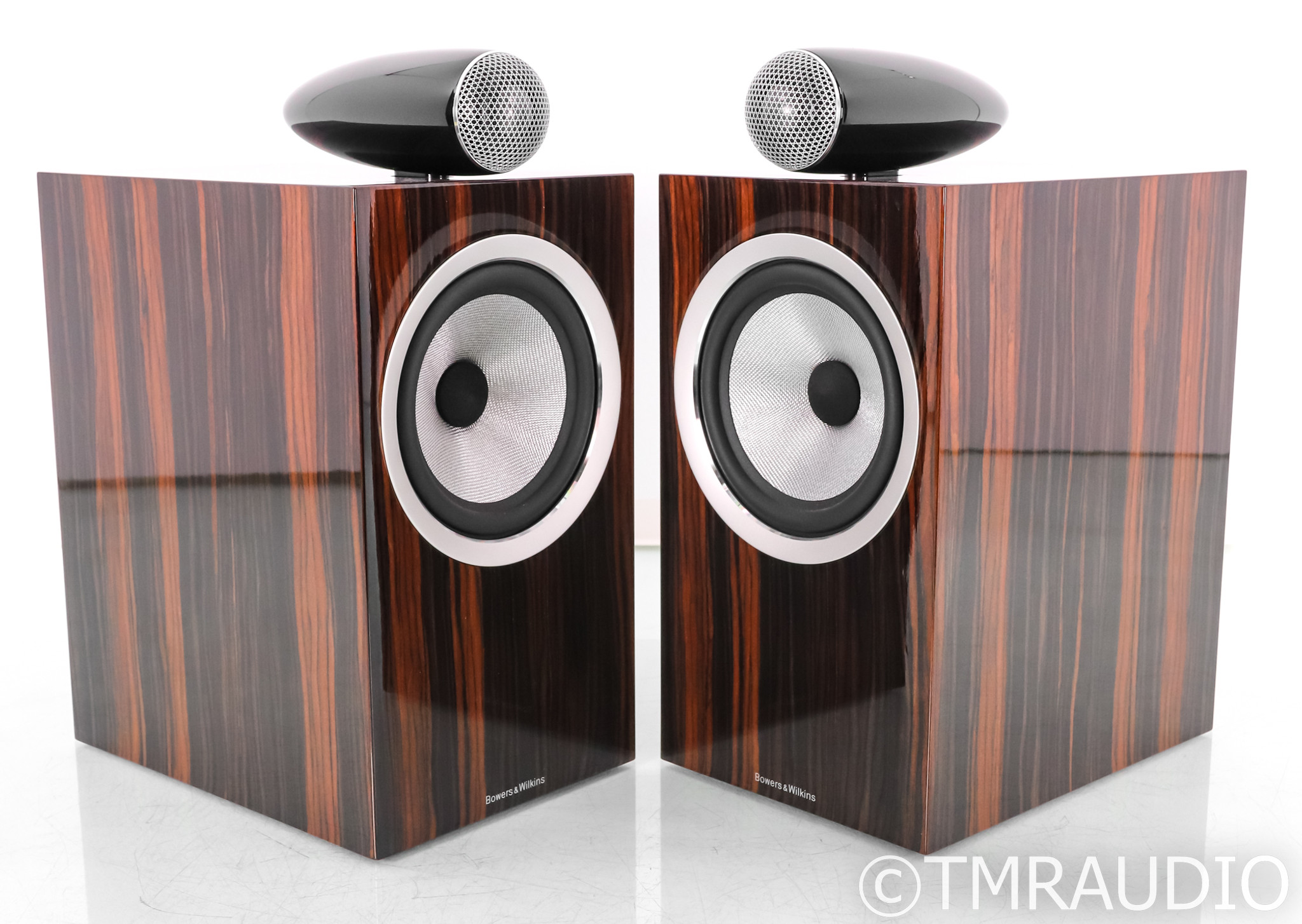 B&W 705 Signature Bookshelf Speakers; Datuk Gloss; S2