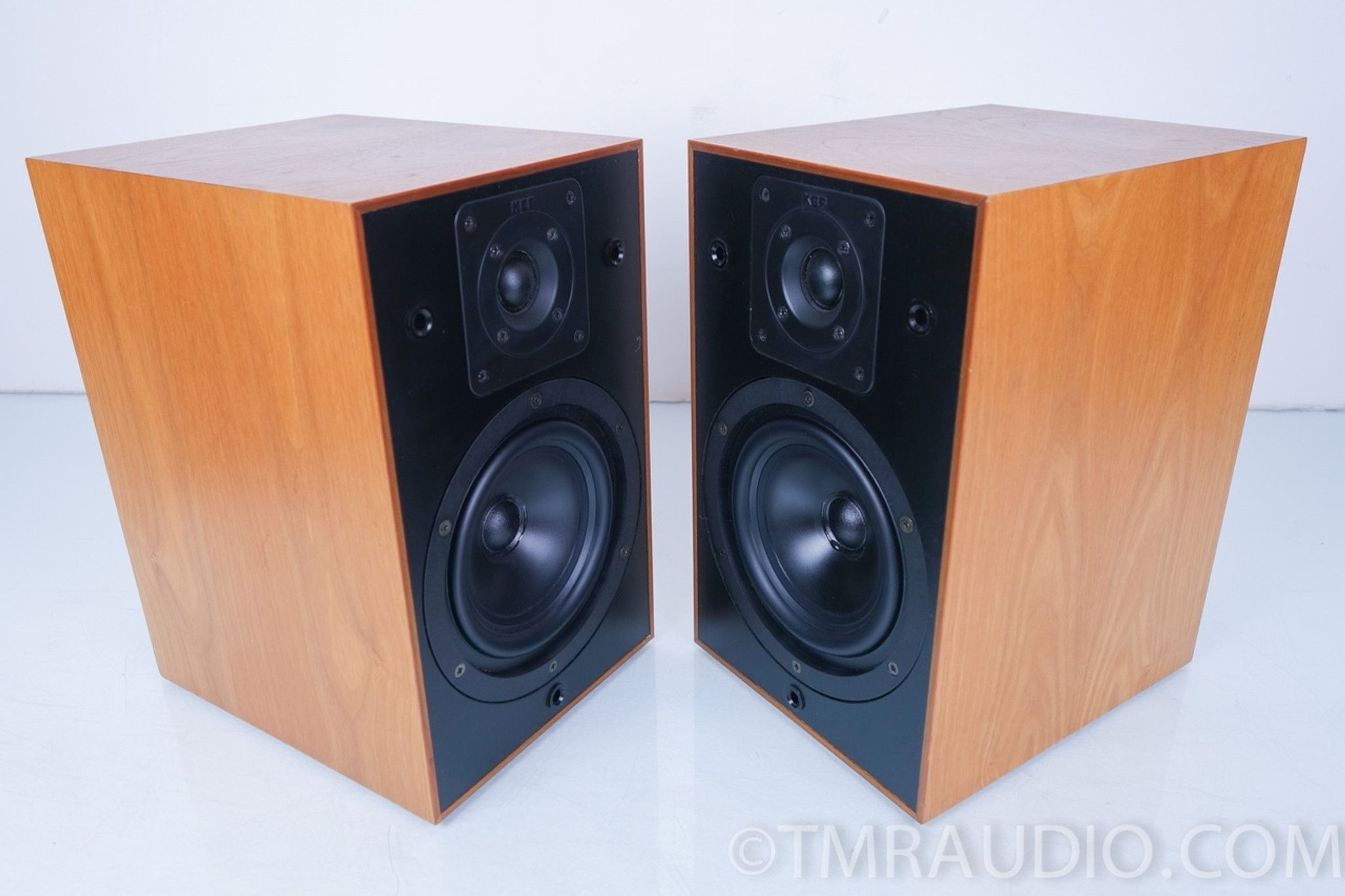 Kef Model 102 Reference Series Bookshelf Speakers; Excellent