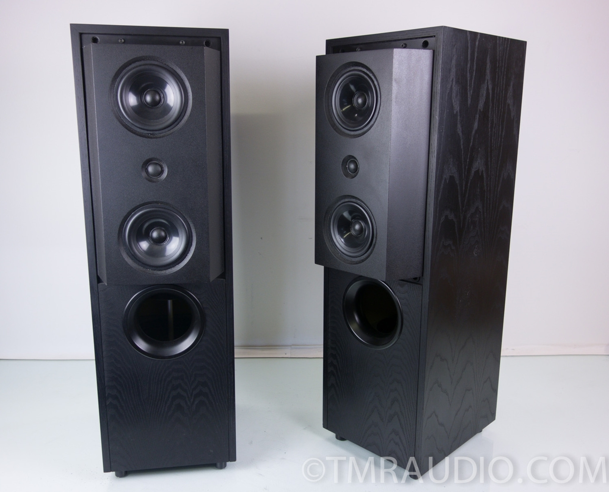 希少 黒入荷！ ◇秋の大感謝祭!! kef Model104 スピーカー m0s1868 