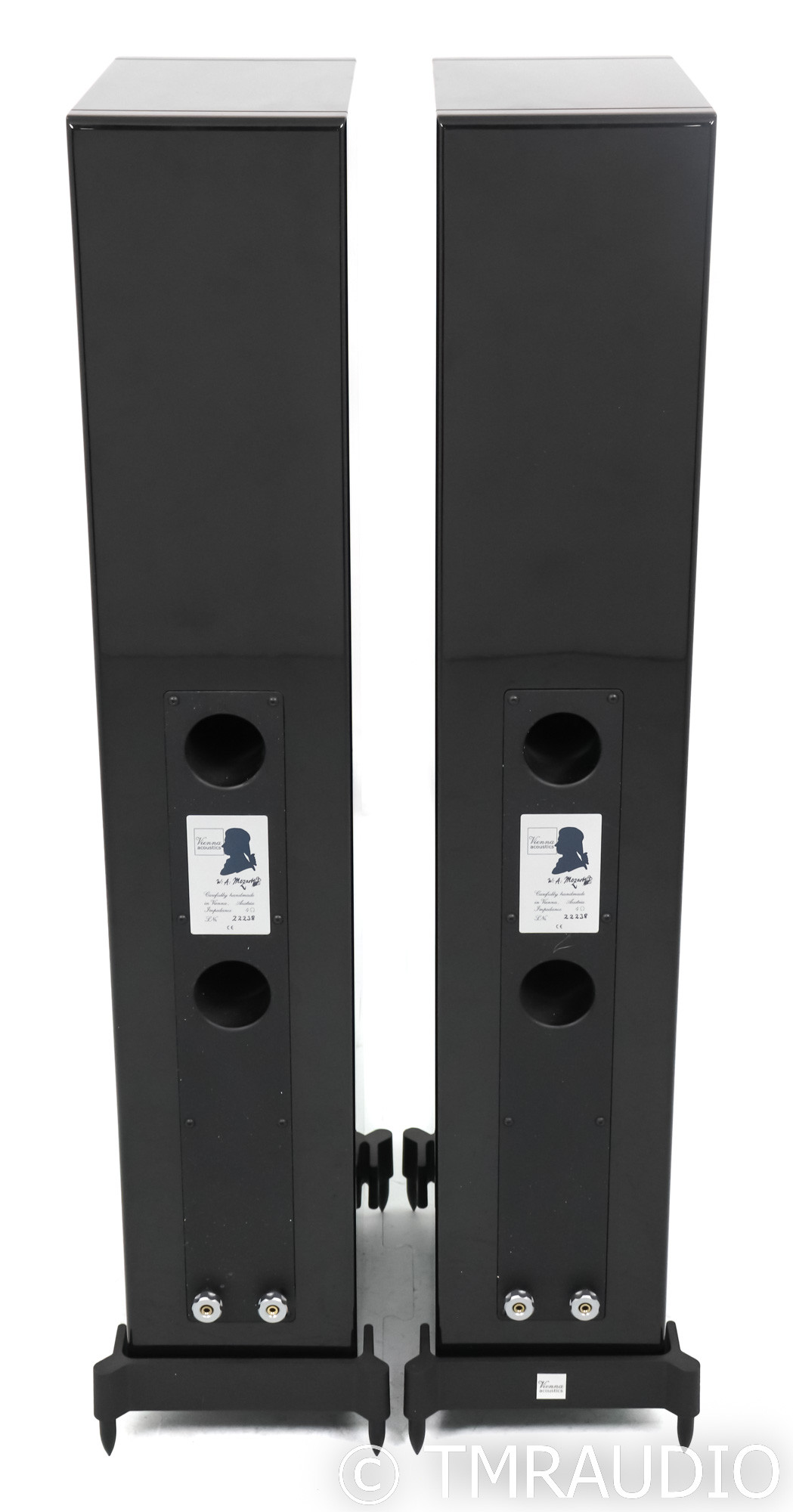 Vienna Acoustics Mozart Grand SE Speakers; Piano Black Pair; Symphony