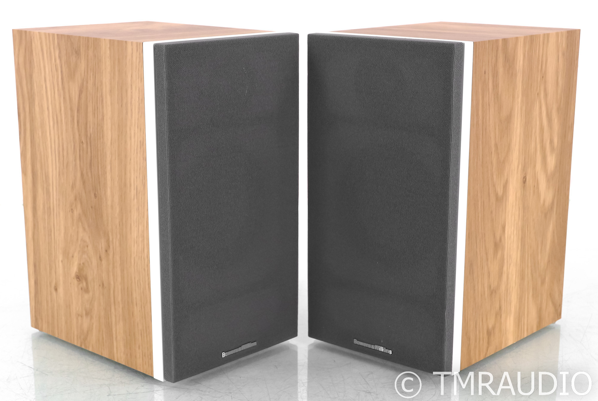 B&W 607 S2 Anniversary Edition Bookshelf Speakers; S-2; White