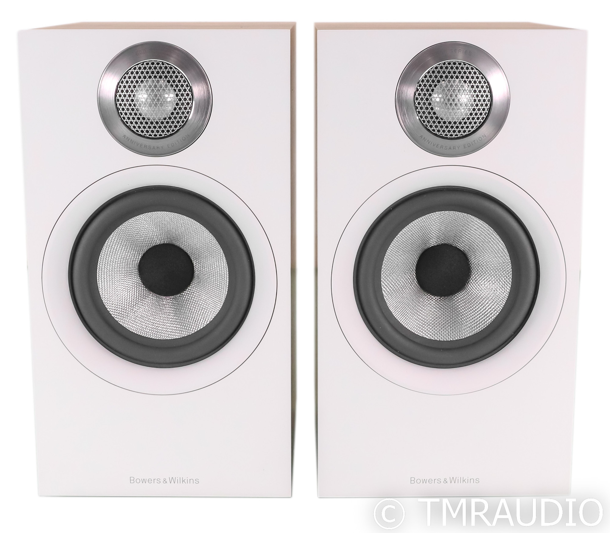 B&W 607 S2 Anniversary Edition Bookshelf Speakers; S-2