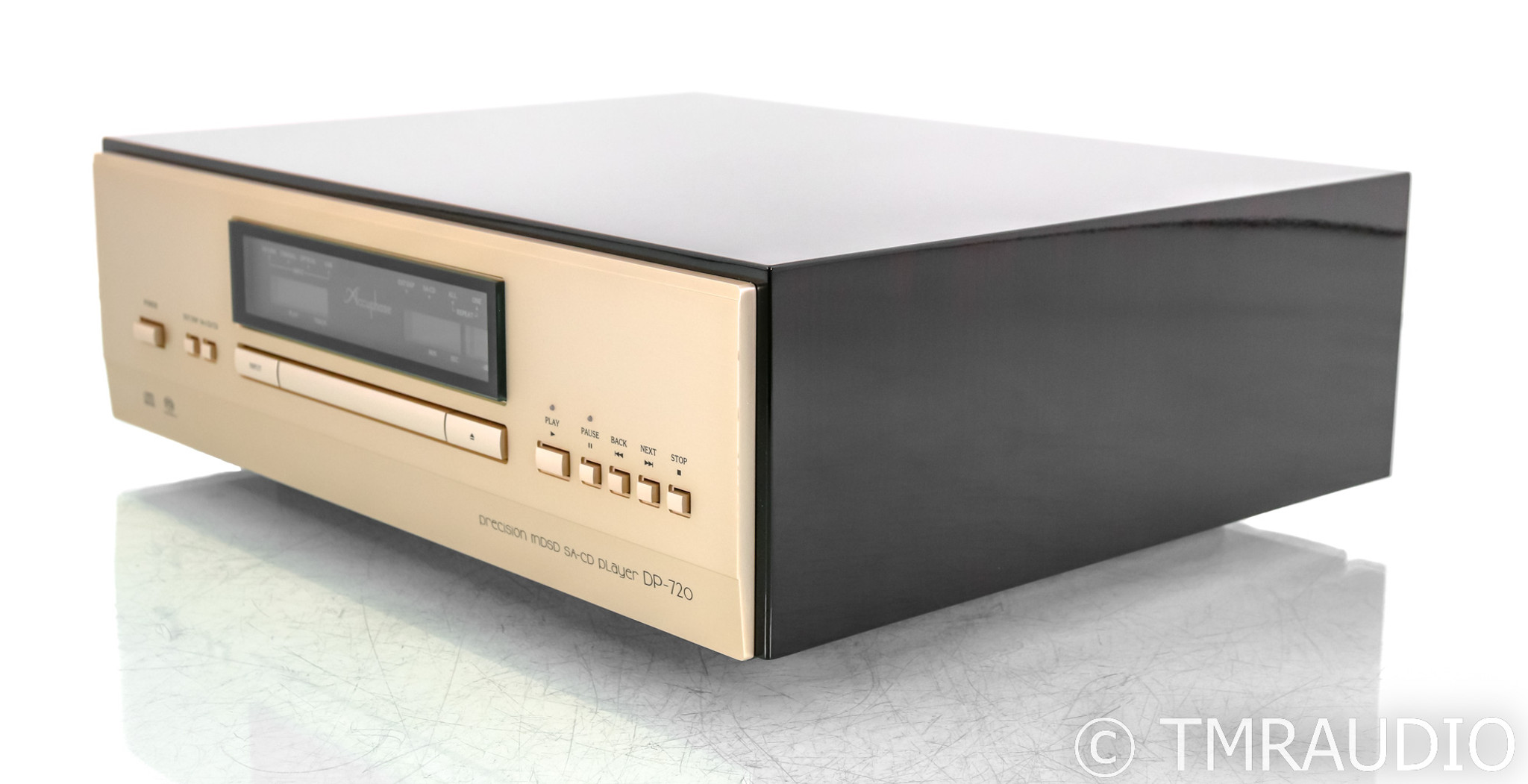 Accuphase DP-720 SACD / CD Player; Remote - The Music Room