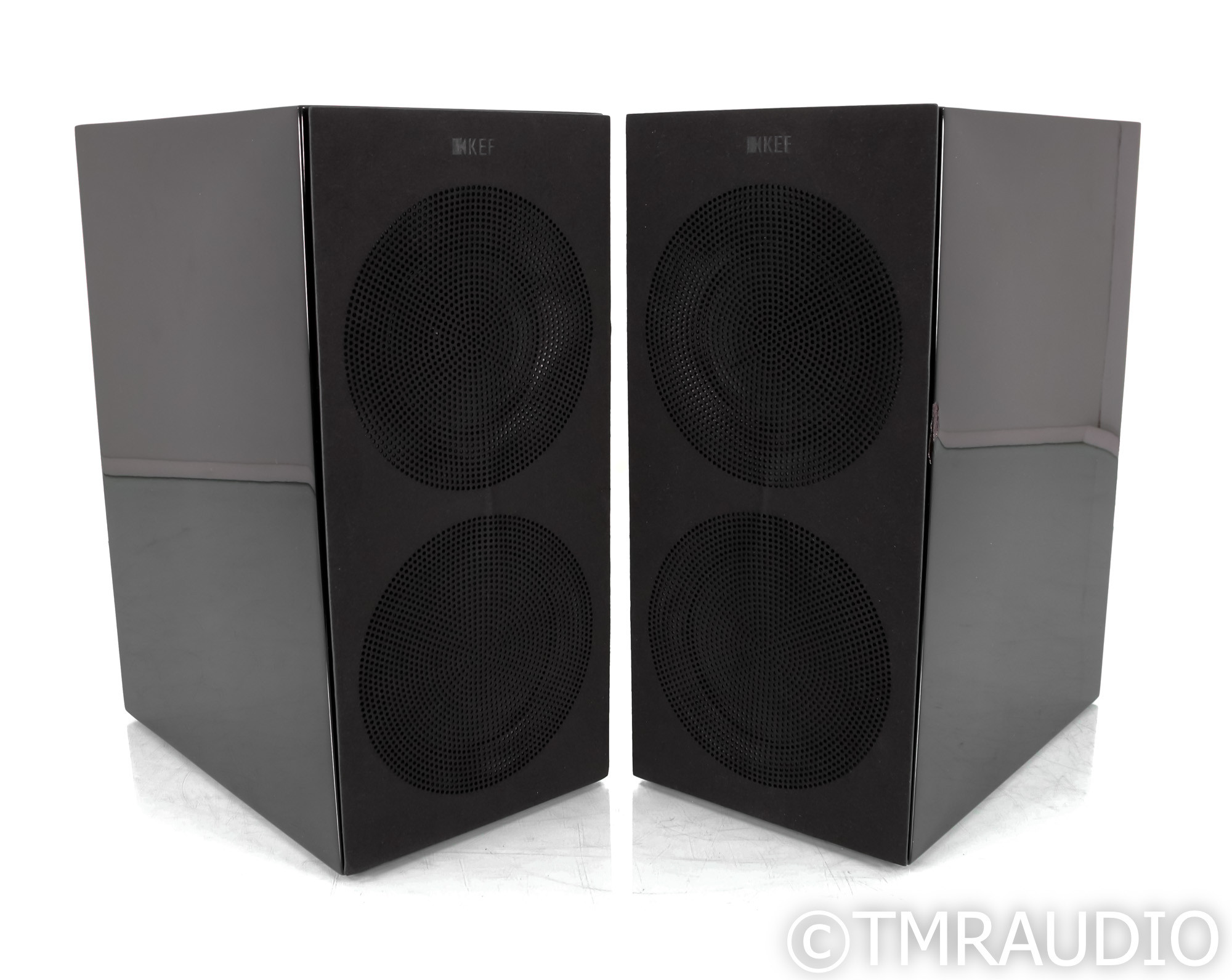 KEF R3 Bookshelf Speakers Black Pair (SOLD) The Music Room