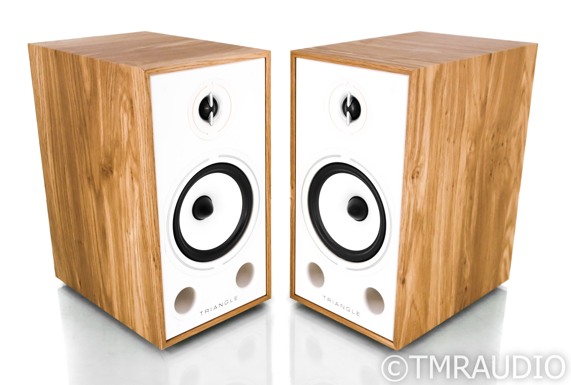 Triangle Borea BR03 Bookshelf Speakers; Light Oak Pair; BR-03