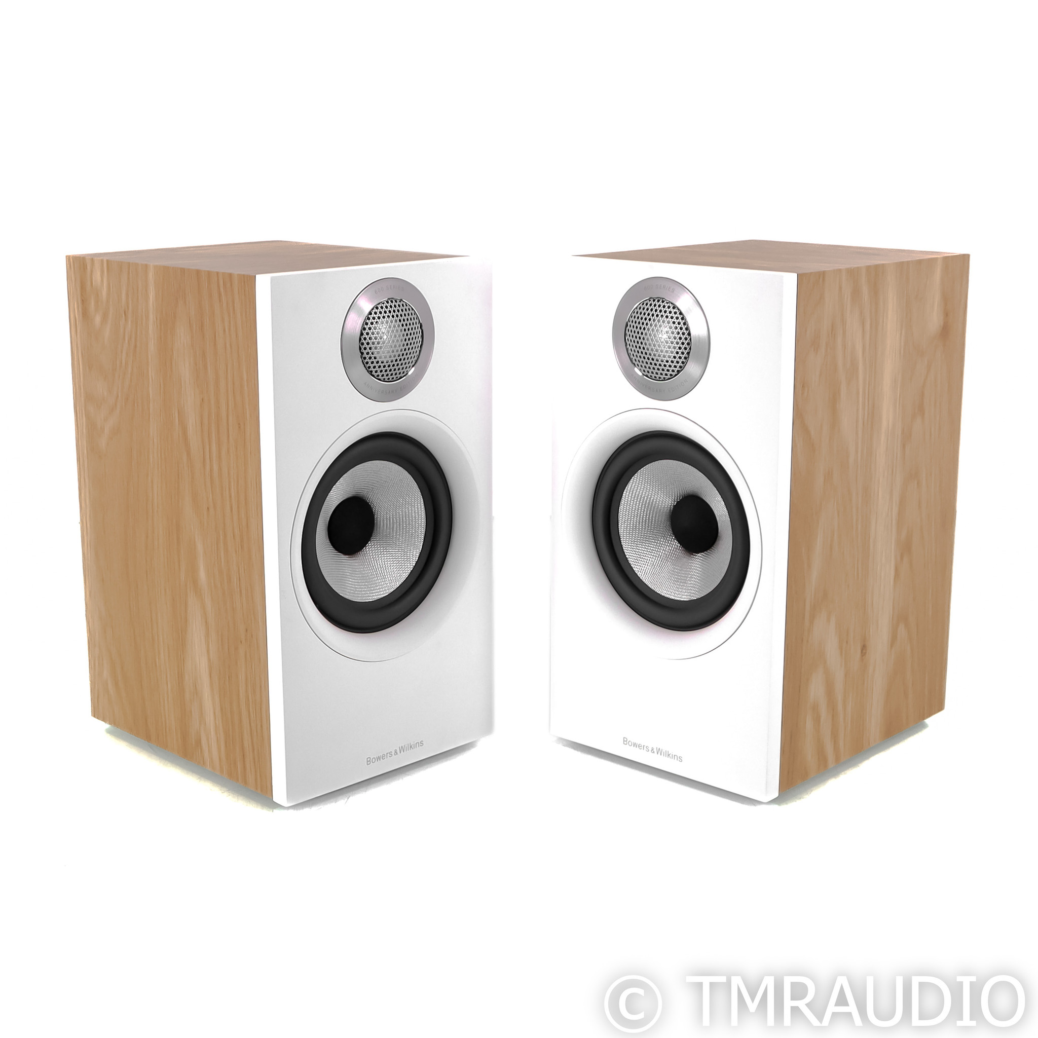 B&W 607 S2 Anniversary Edition Bookshelf Speakers; Oak Pair