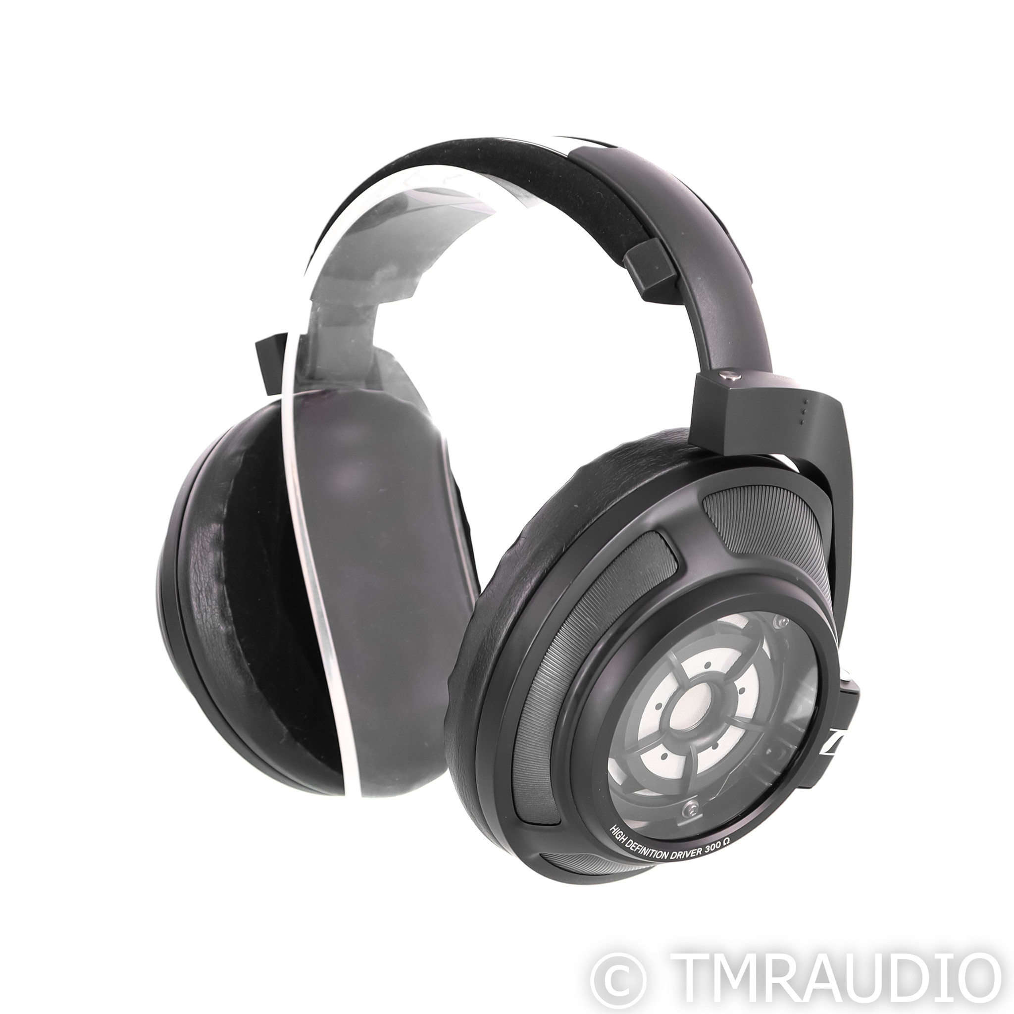 Sennheiser HD820 Closed-Back Headphones - The Music Room