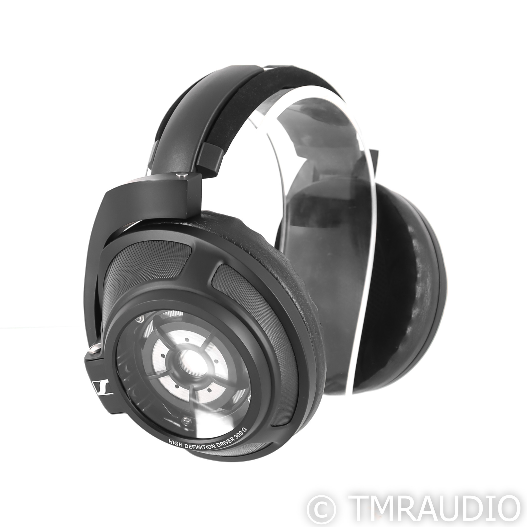 Sennheiser HD 820 Closed Back Headphones; HD820 - The Music Room