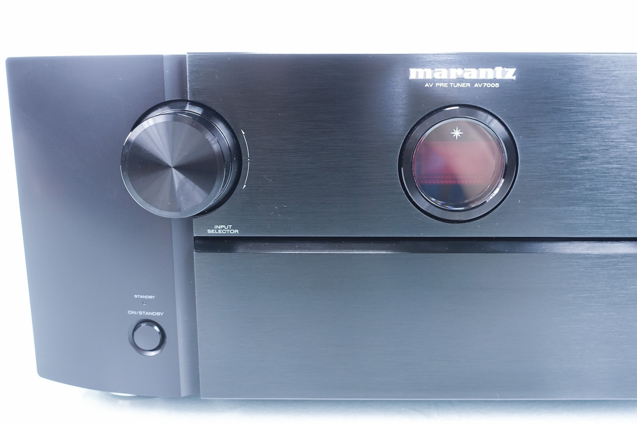 Pré-Amplificateur Marantz AV-7005 – 7.2 Canaux – 230V – Occasion TBÉ