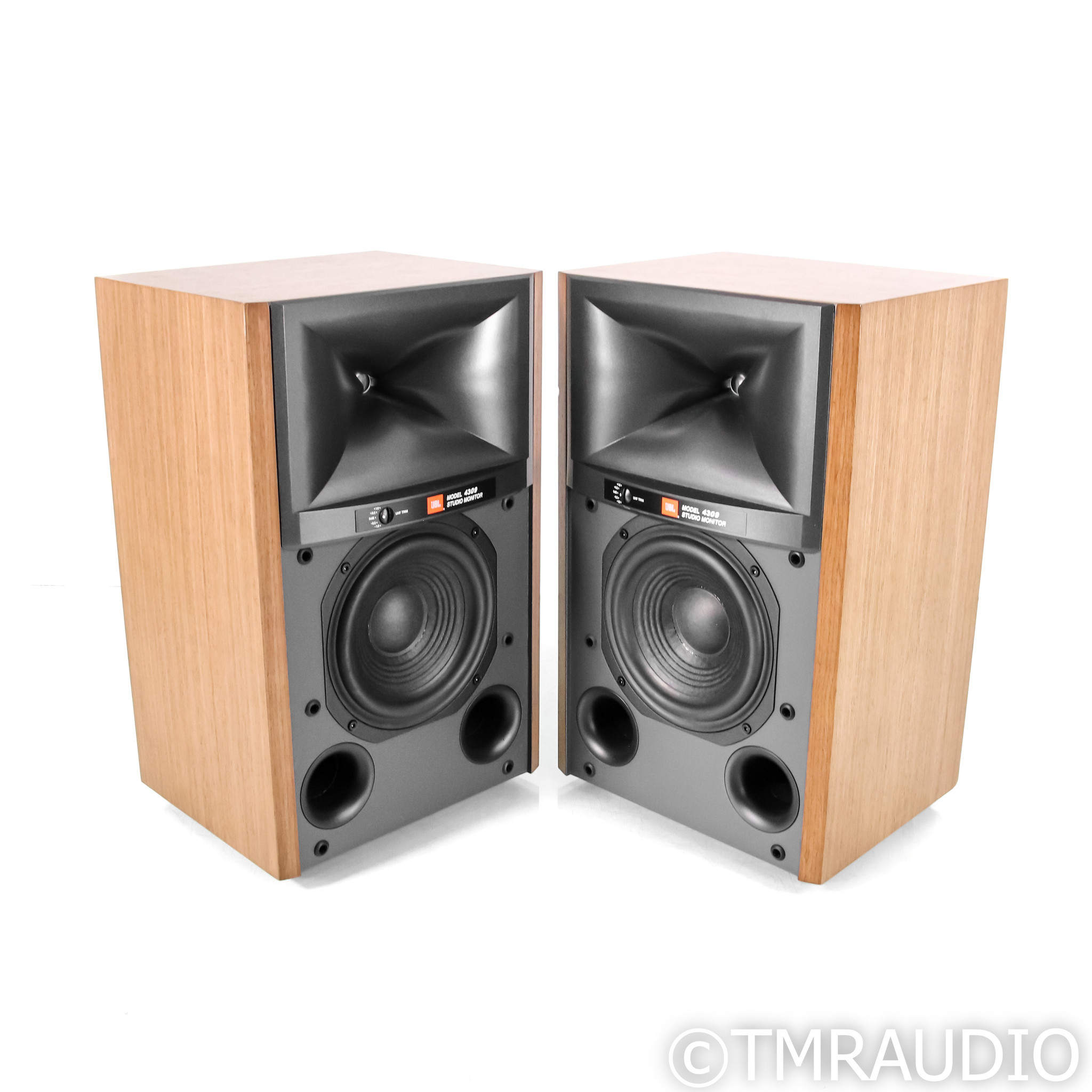 JBL James Lansing 4309 Bookshelf Speakers