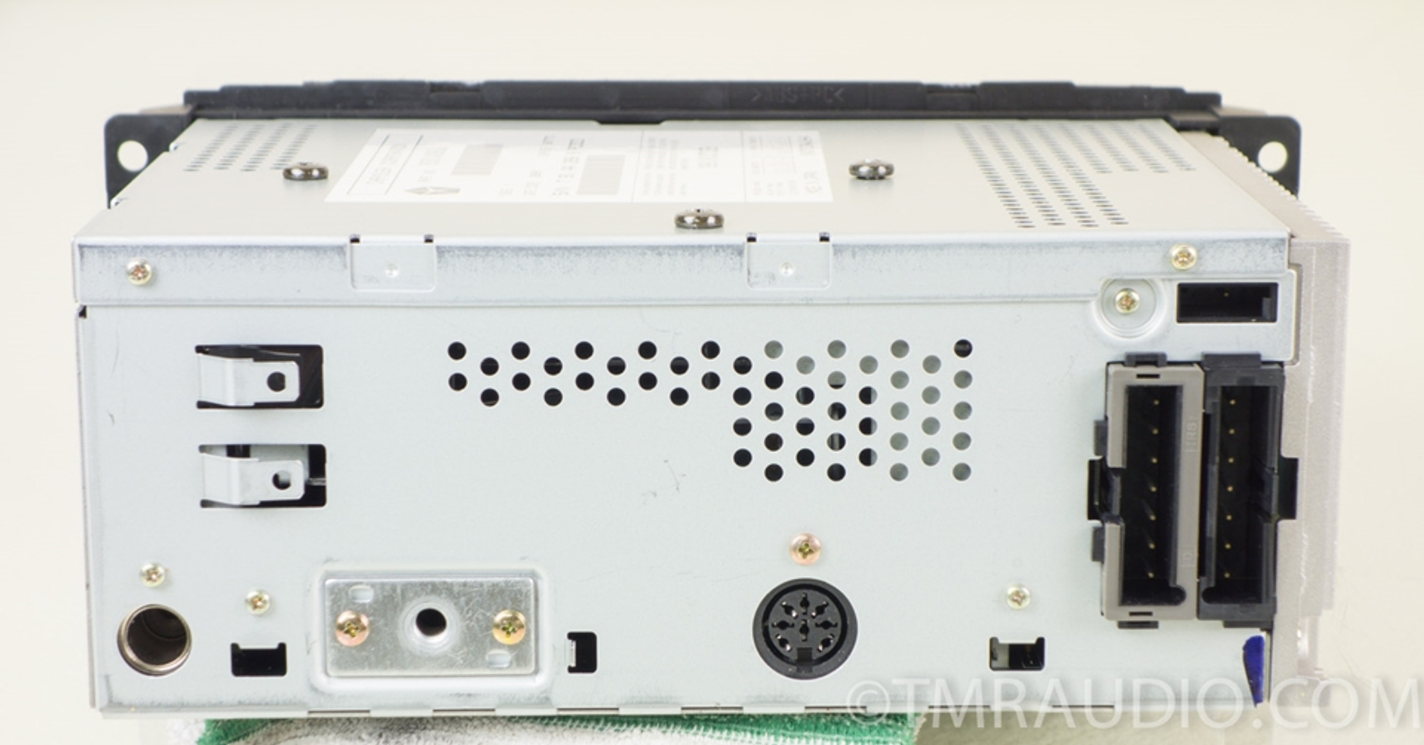 Mopar 82204810 RADIO AM/FM CD Player w/ Equalizer for Chrysler NIB