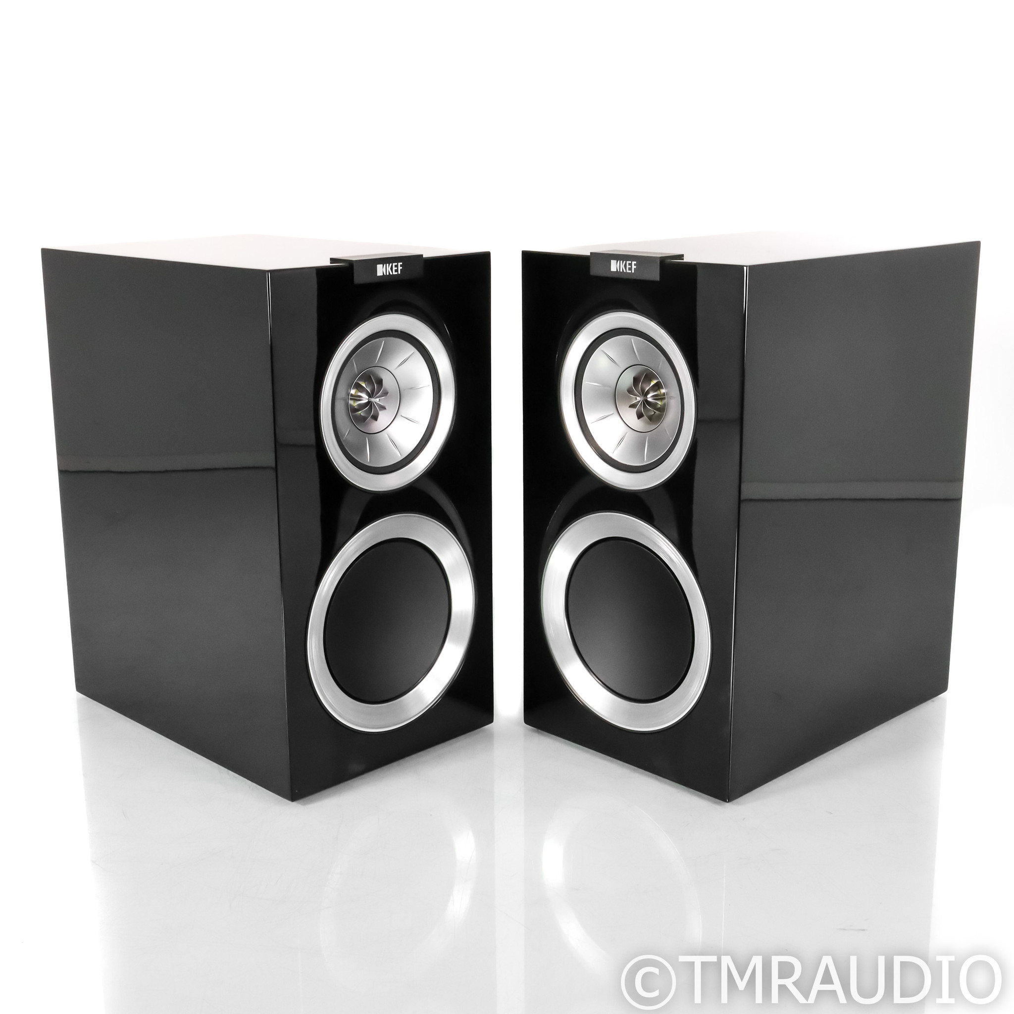 KEF R300 Bookshelf Speakers; Black Pair