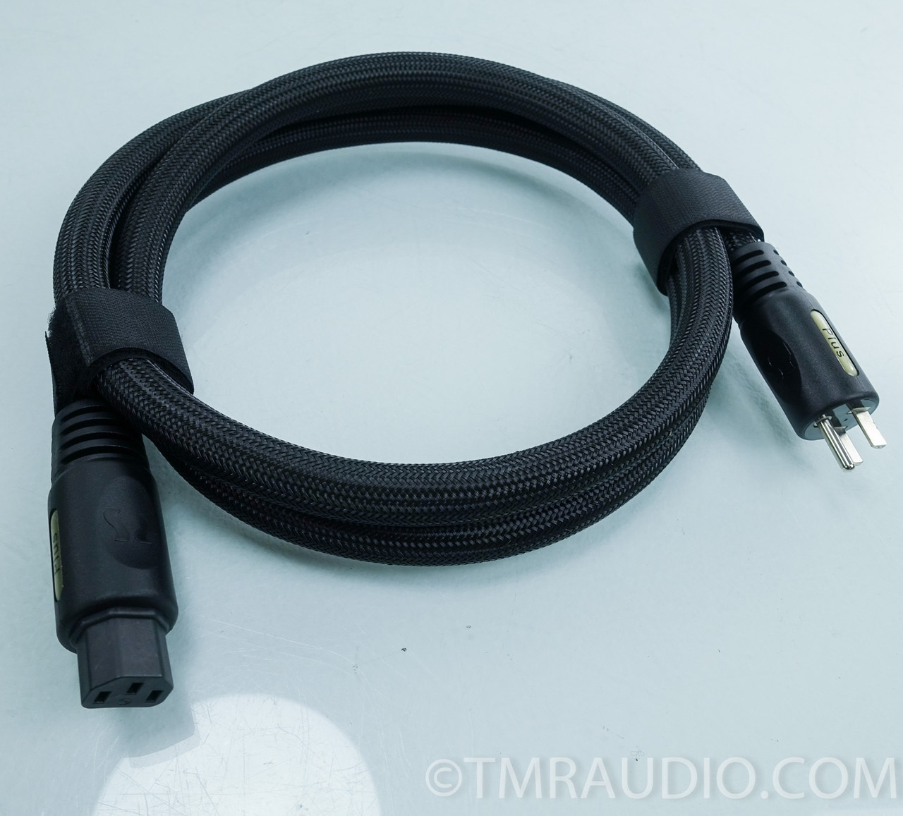 PS Audio xStream Power Plus 2m Power Cord; AC Cable The Music Room