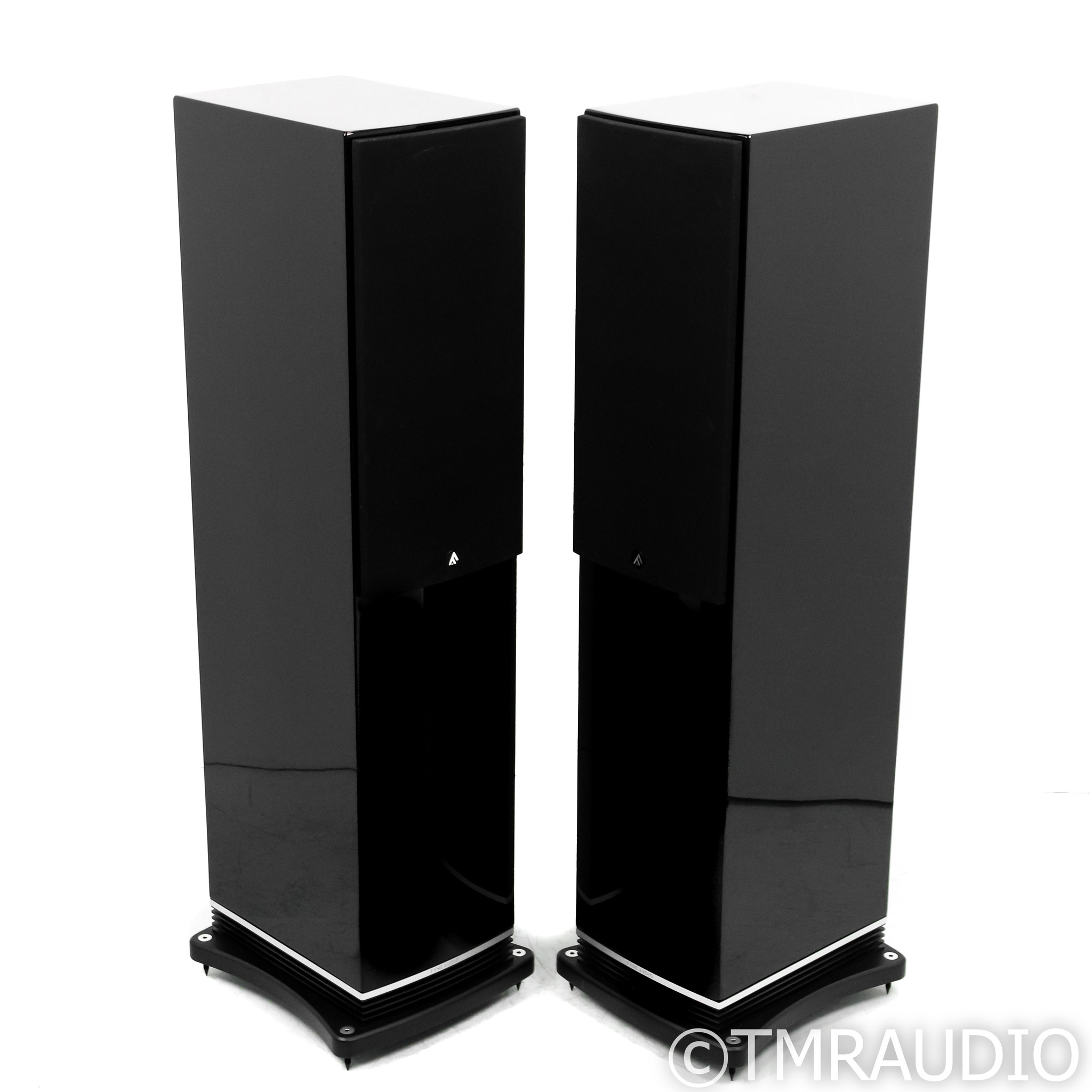 Fyne Audio F502 Floorstanding Speakers