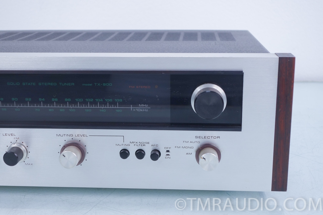 Pioneer TX-900 Vintage AM / FM Tuner Pioneer TX-900 Vintage AM / FM Tuner