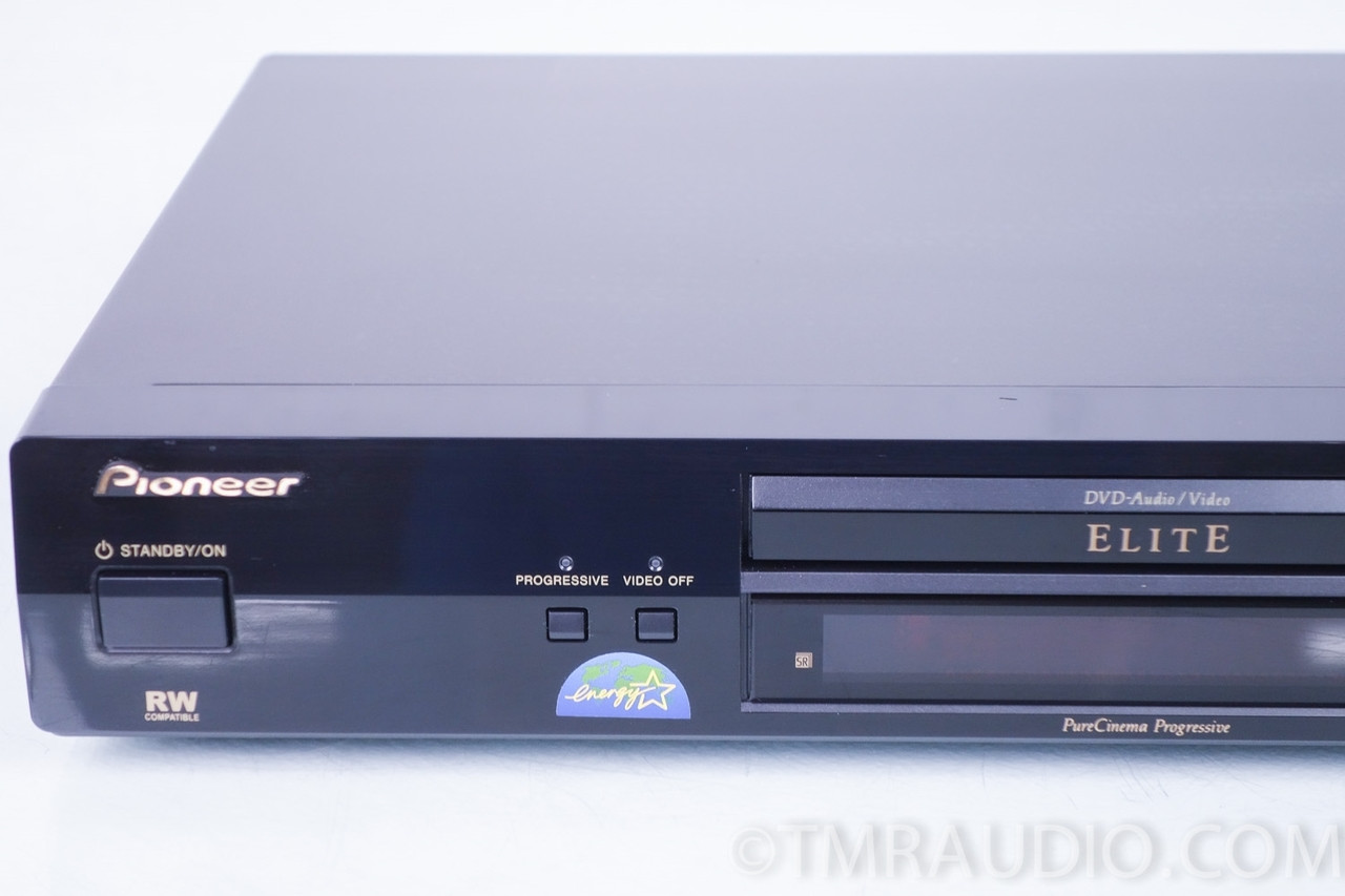 Pioneer Elite DV45a CD / DVD Player; 700 MSRP The Music Room