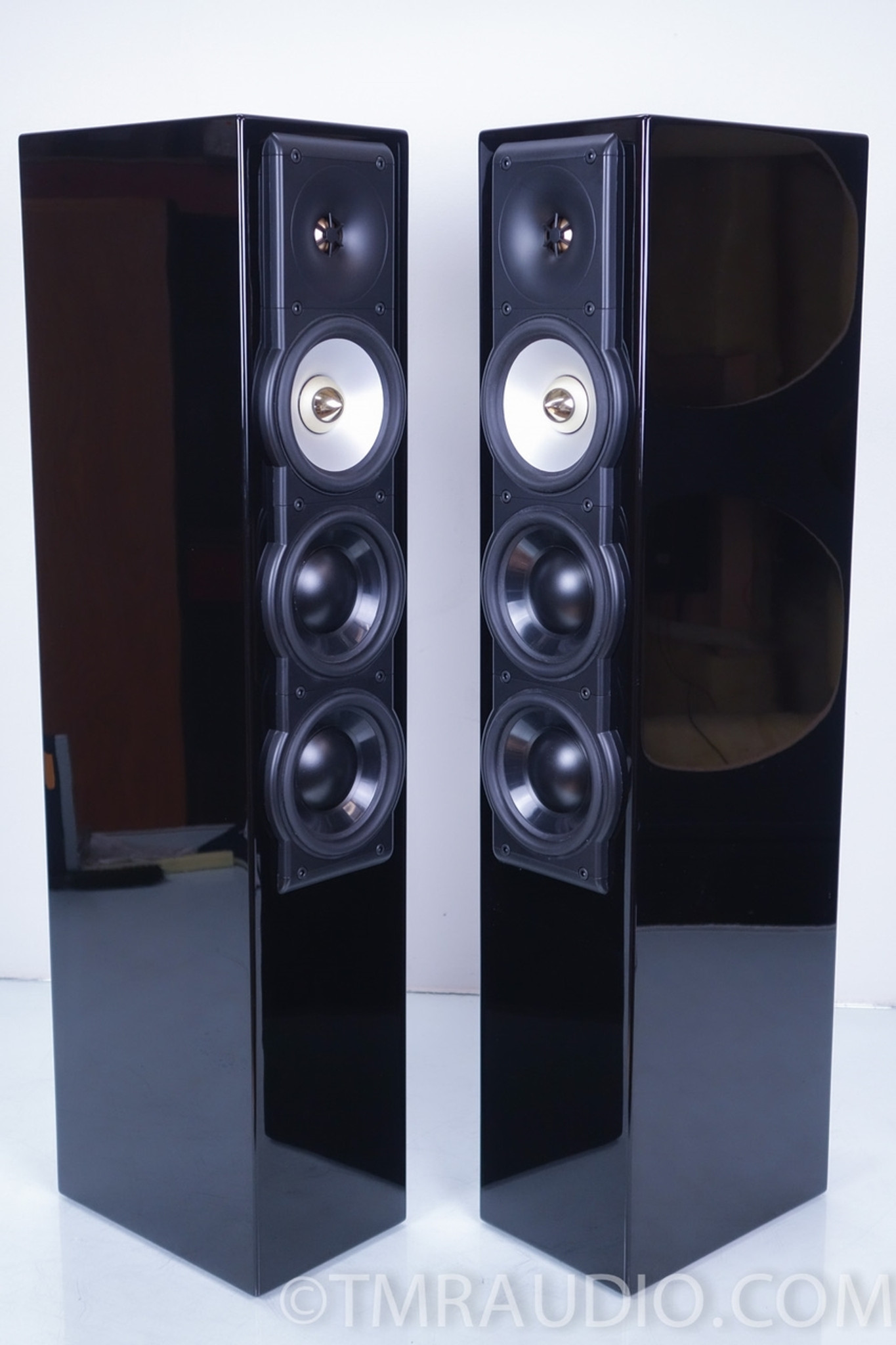 paradigm se3 speakers