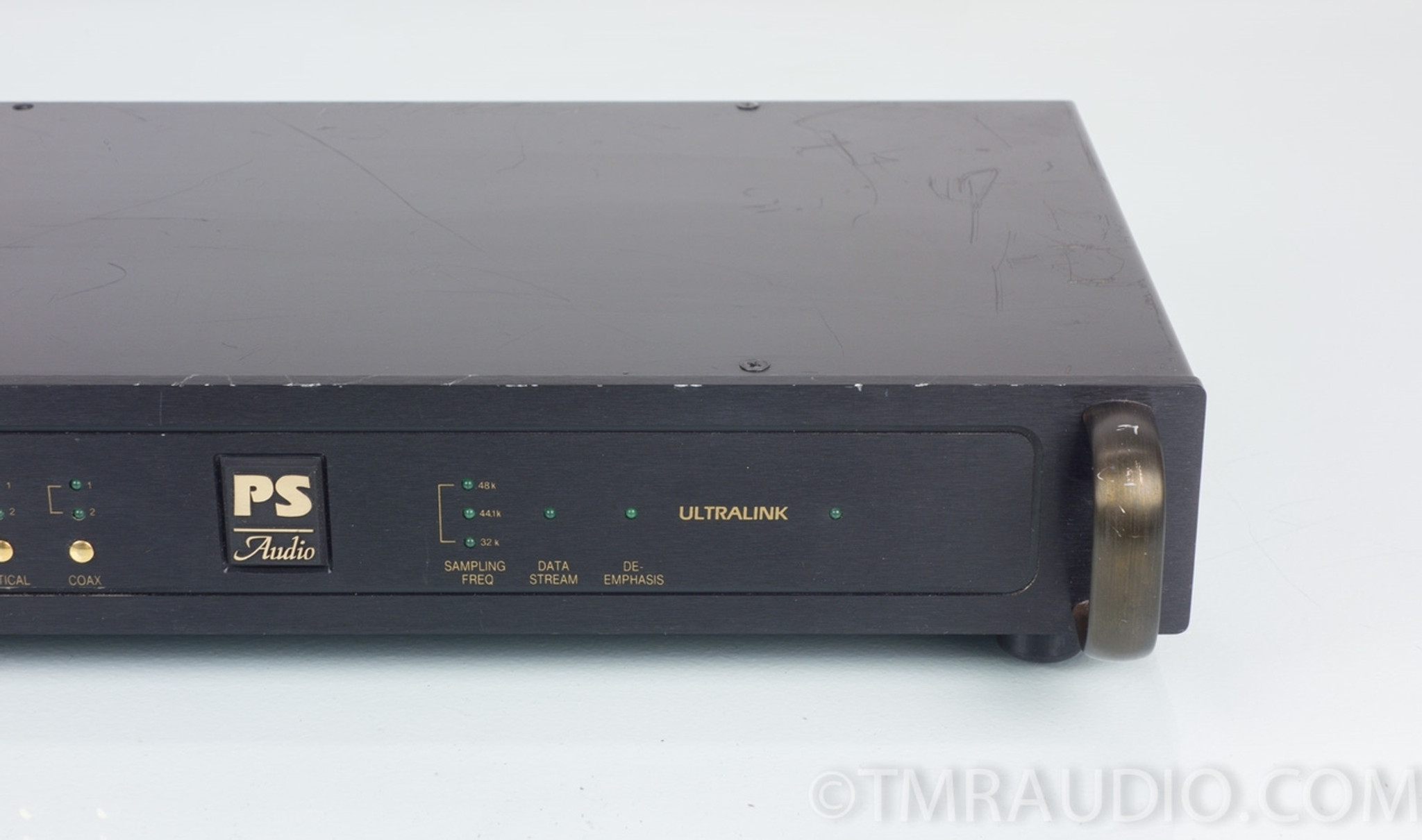 PS Audio UltraLink Digital to Analog Converter; DAC The Music Room