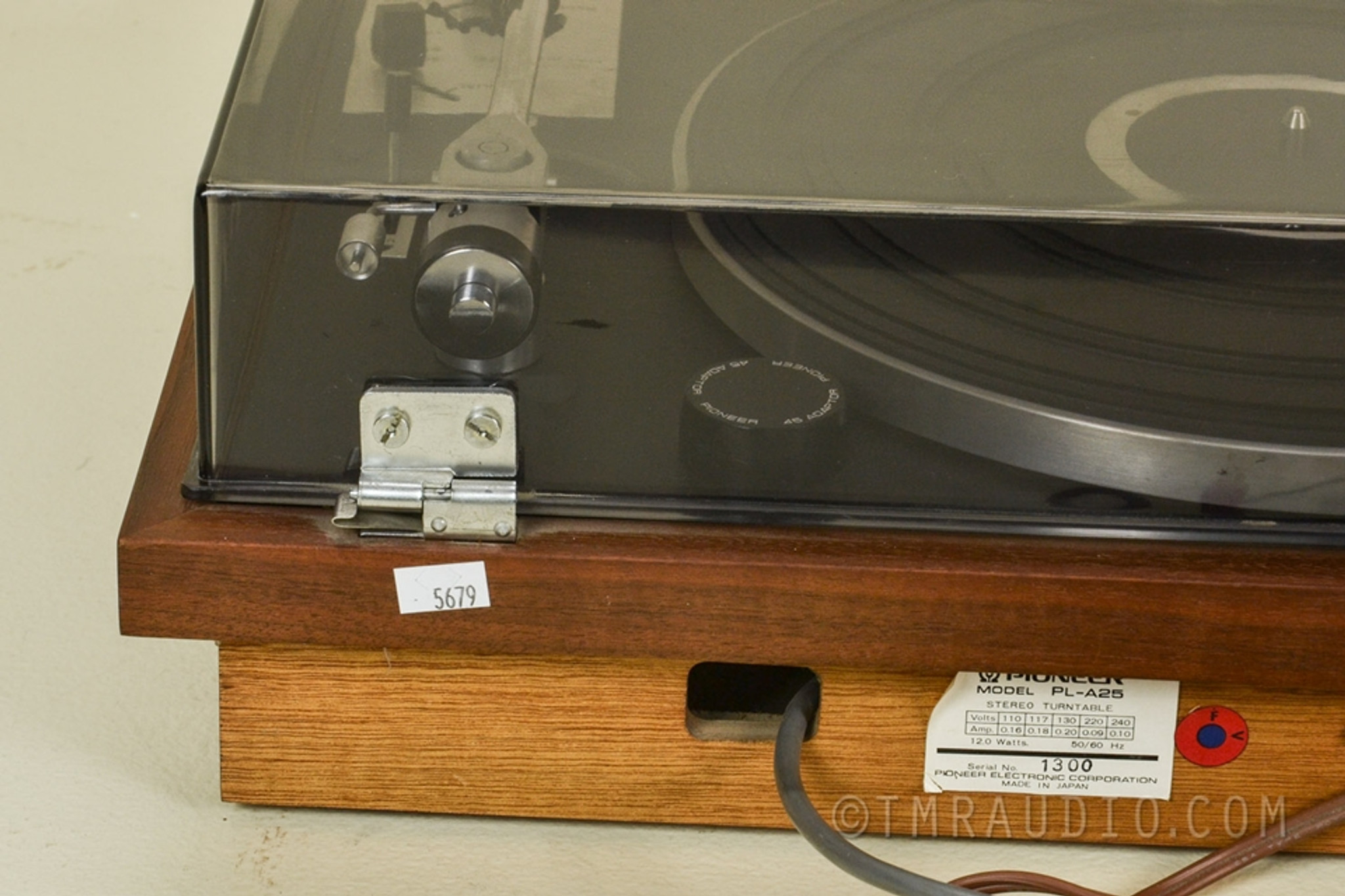 Pioneer PL-A25 Vintage Turntable / Record Player - The Music