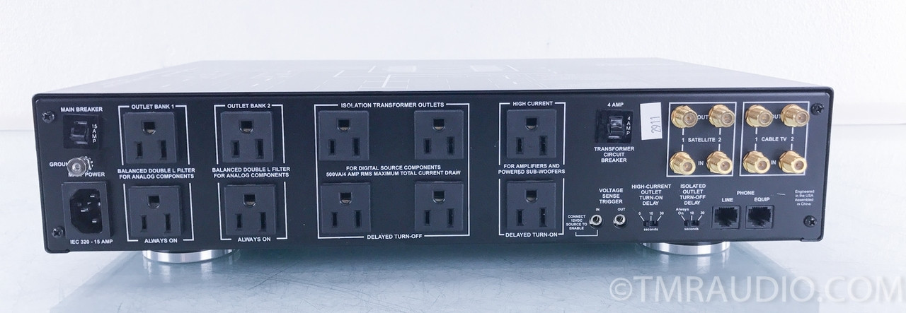 Panamax MAX 5500 AC Regenerator / Home Theater Power Conditioner The