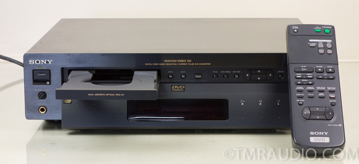 Sony DVP-S7000 DVD / CD Player